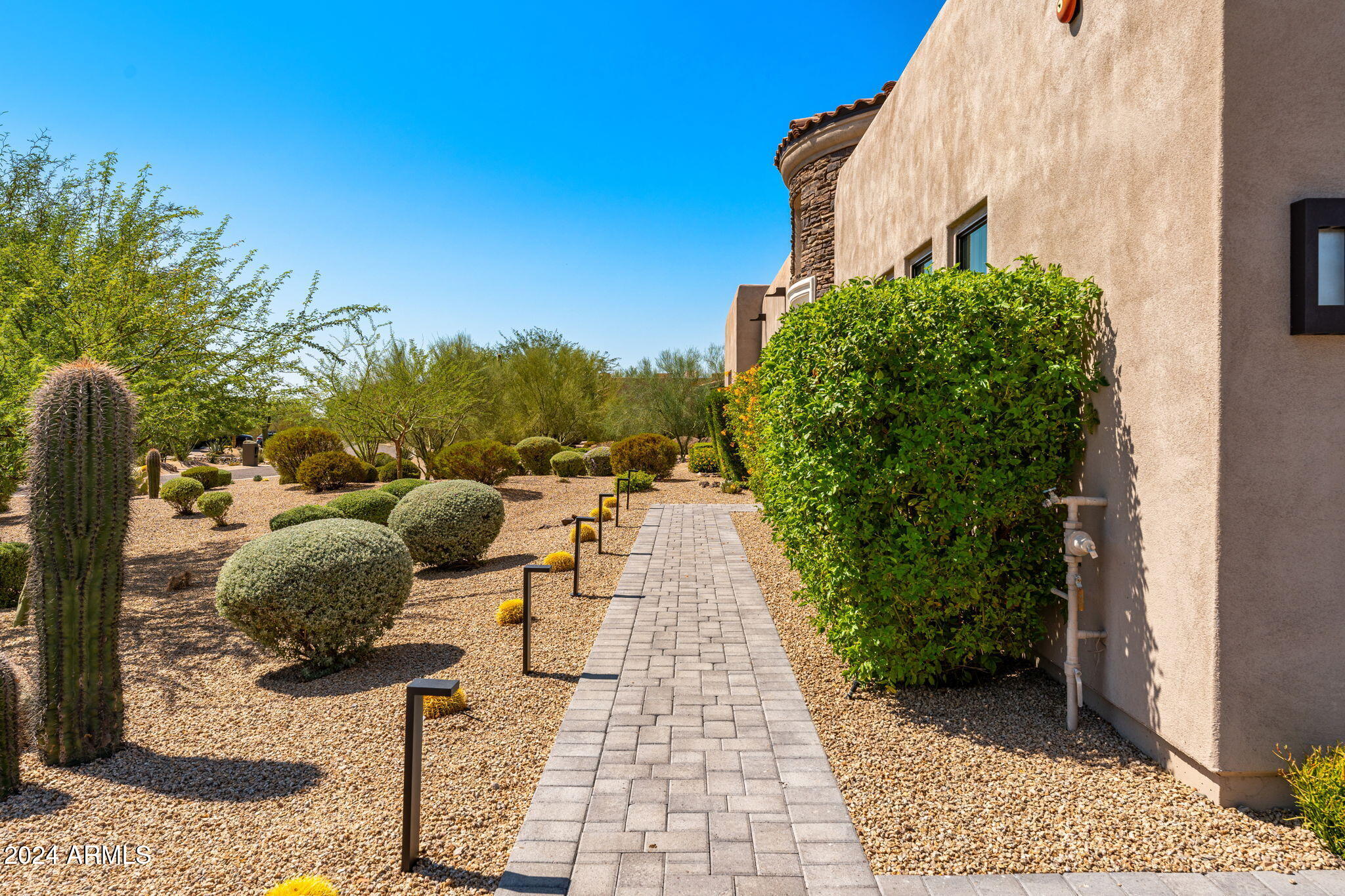 8742 E VILLA CASSANDRA Drive