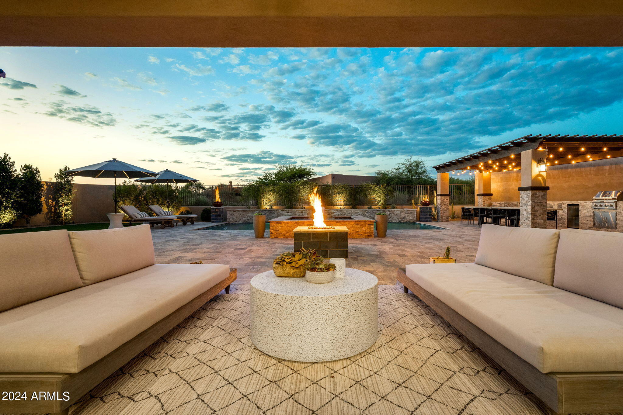 8742 E VILLA CASSANDRA Drive