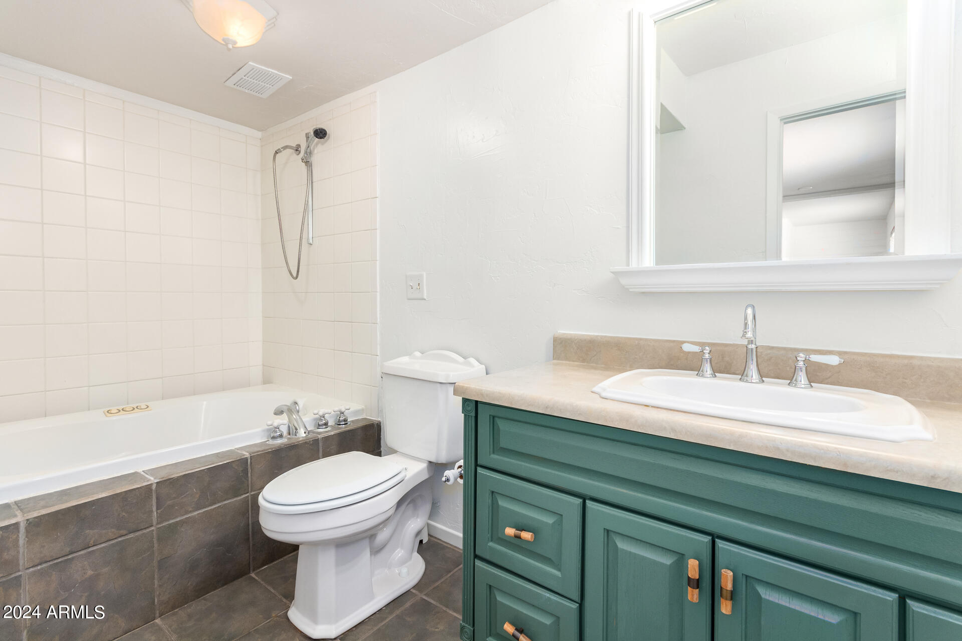 7855 E ROOSEVELT Street