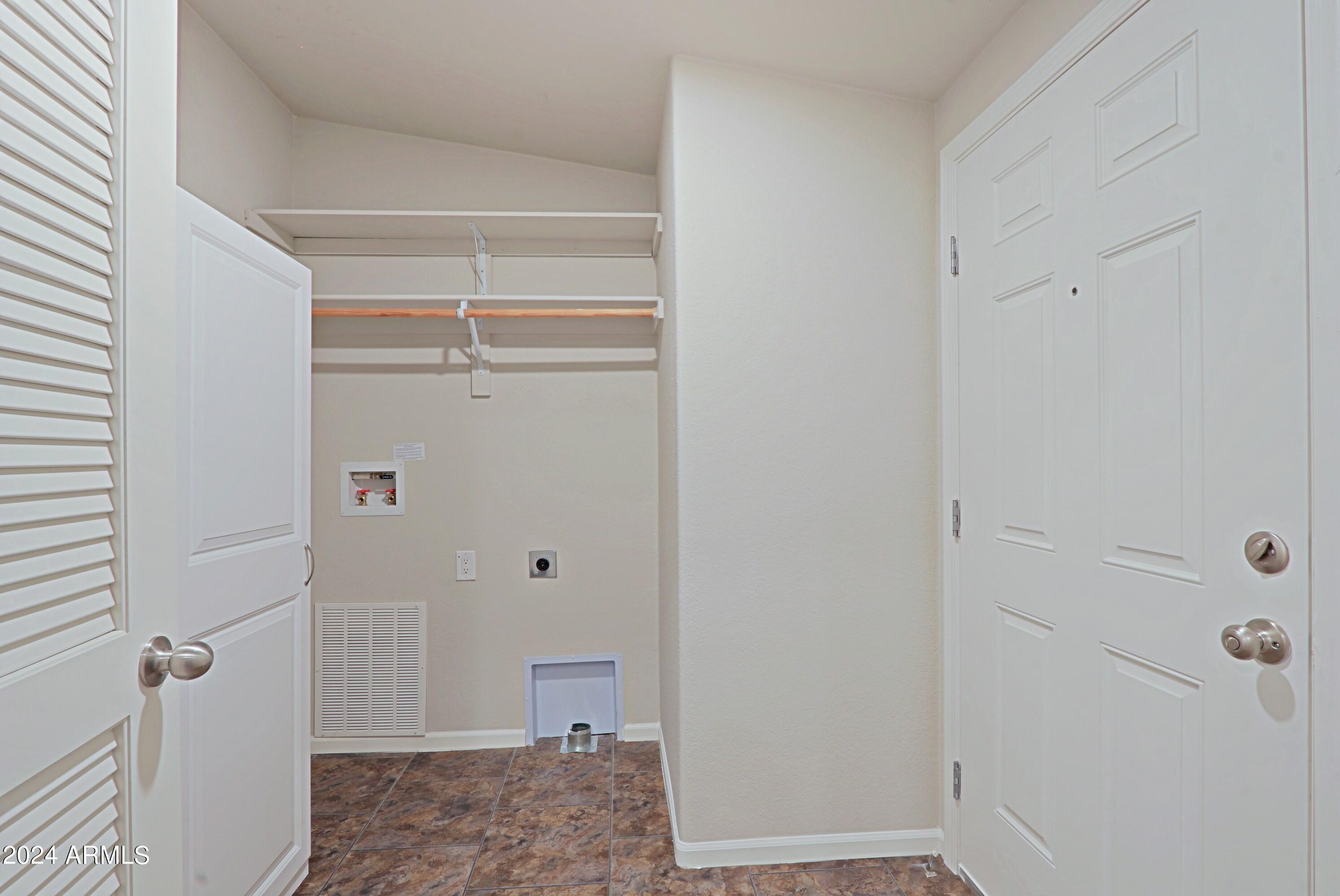 8601 N 103RD Avenue # 98