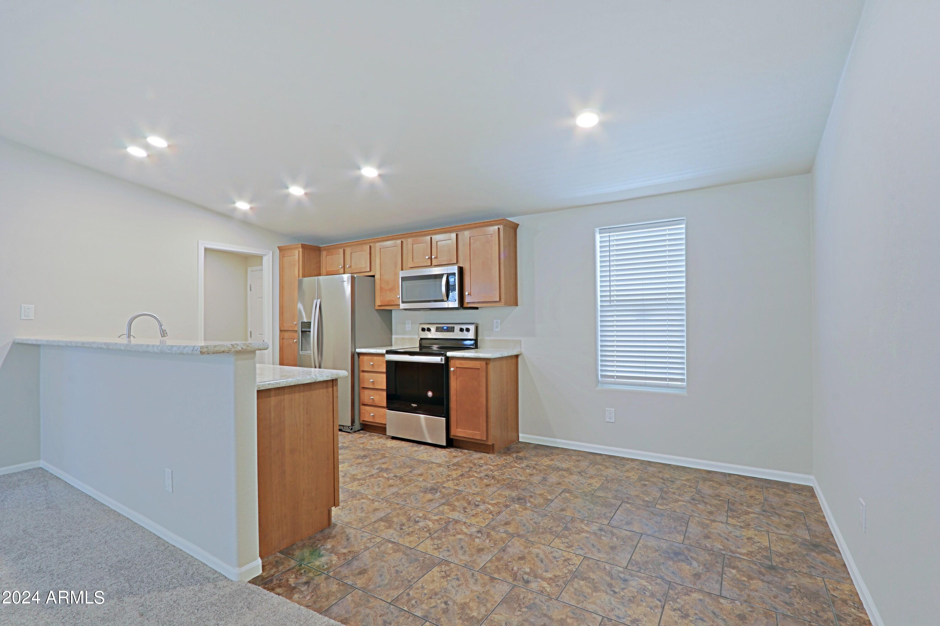 8601 N 103RD Avenue # 98