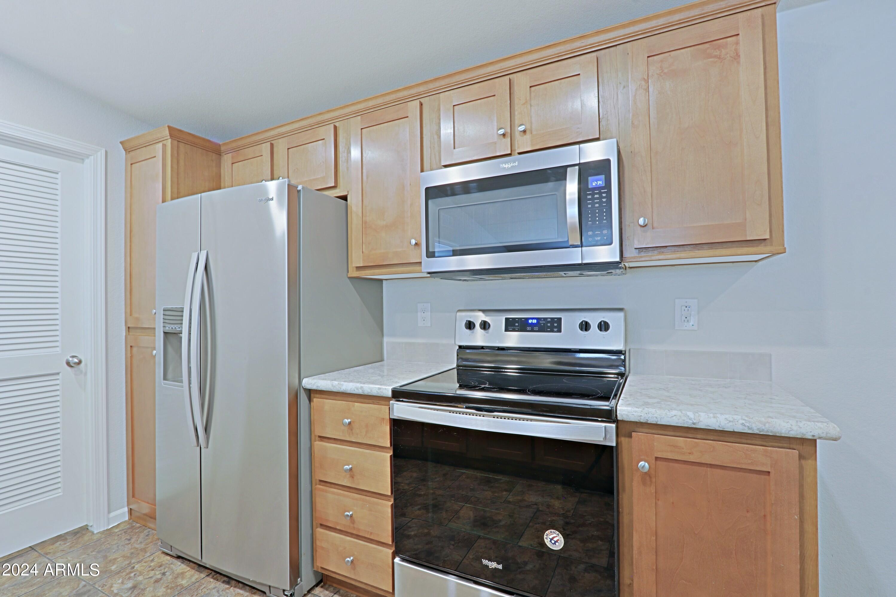 8601 N 103RD Avenue # 98