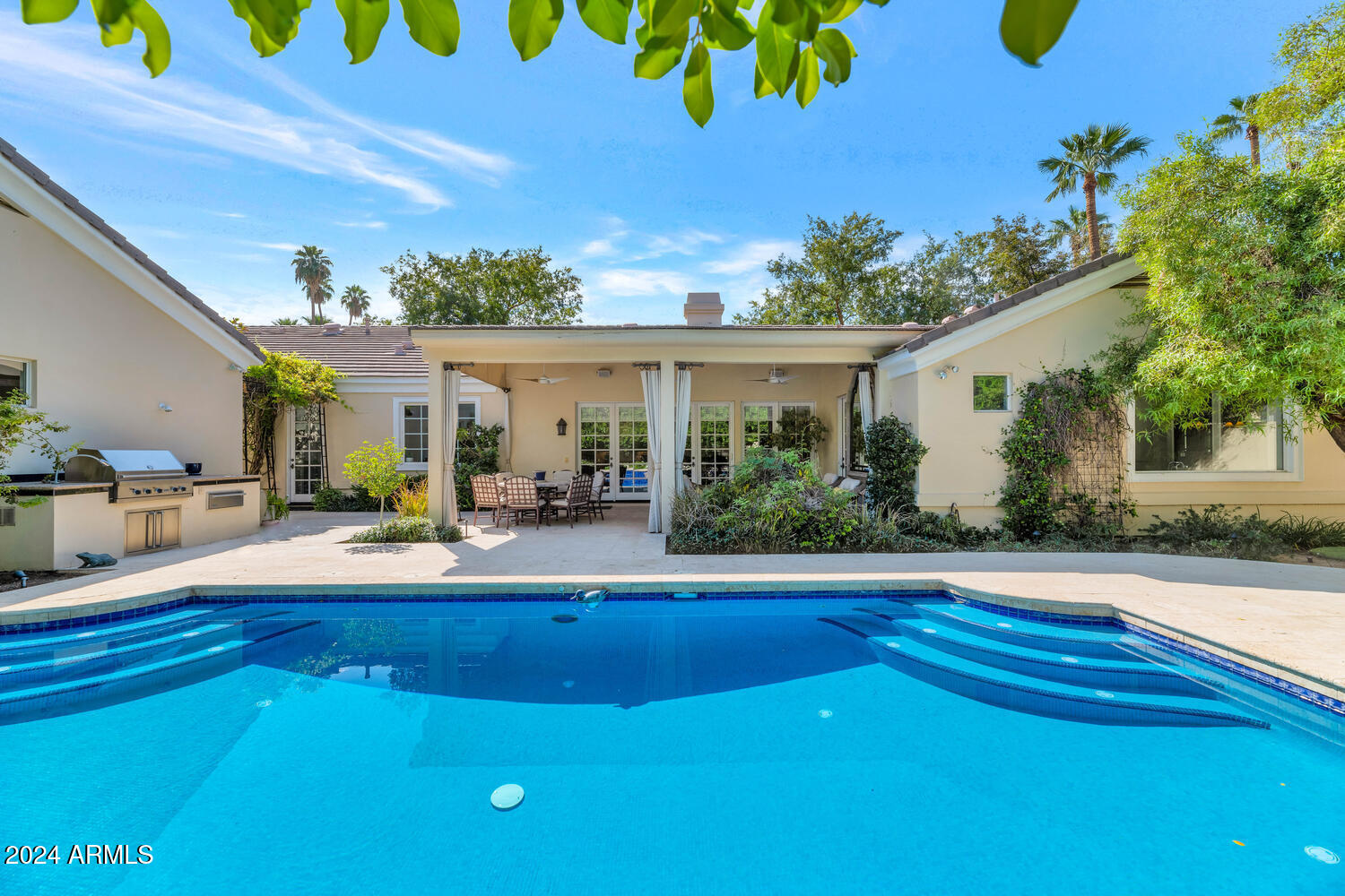 6230 E CALLE DEL NORTE --