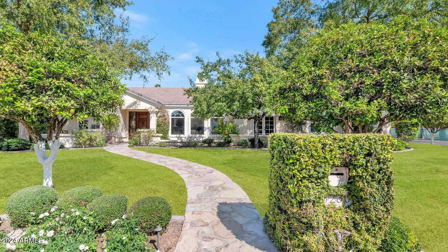 6230 E CALLE DEL NORTE --