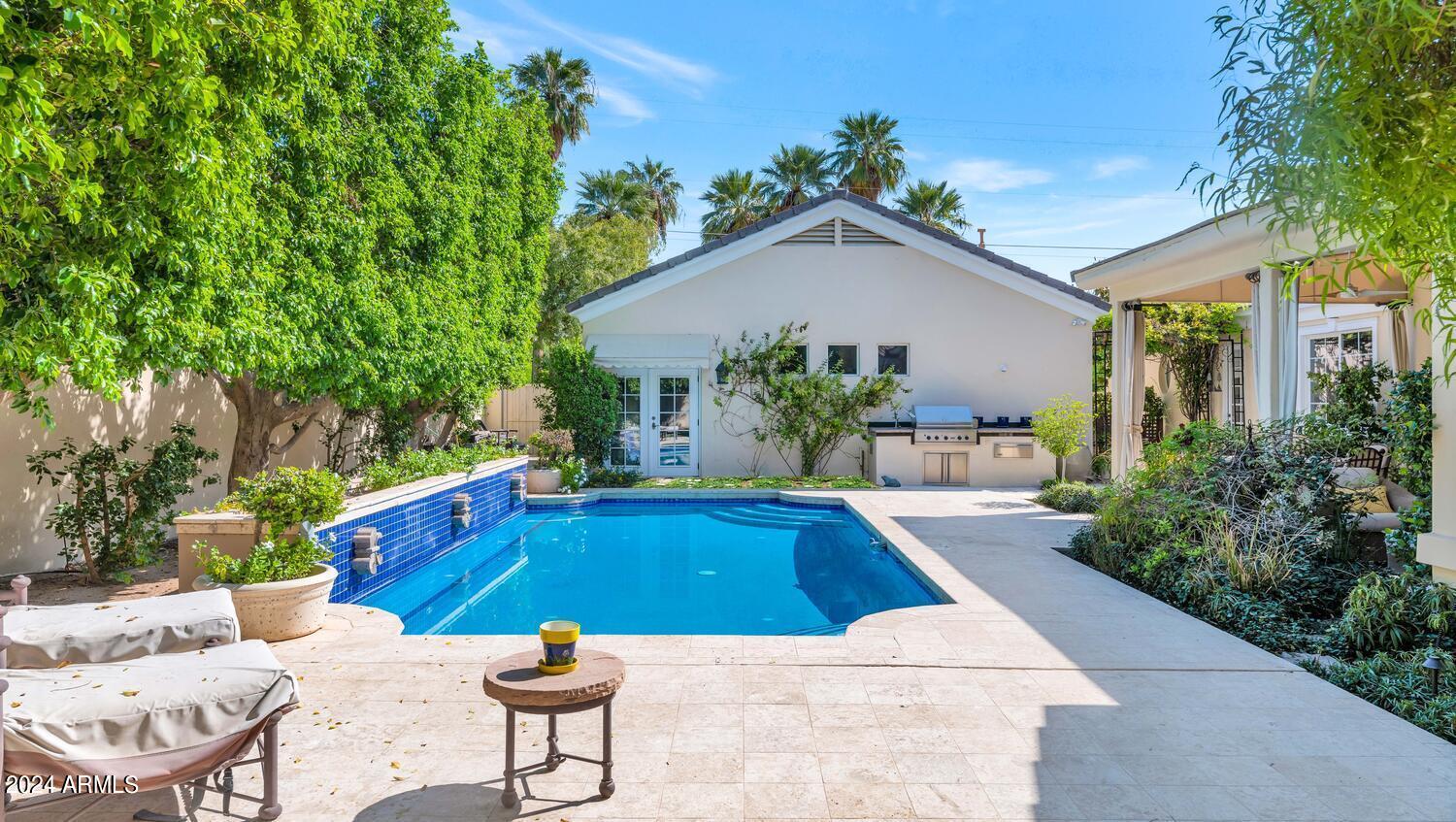 6230 E CALLE DEL NORTE --