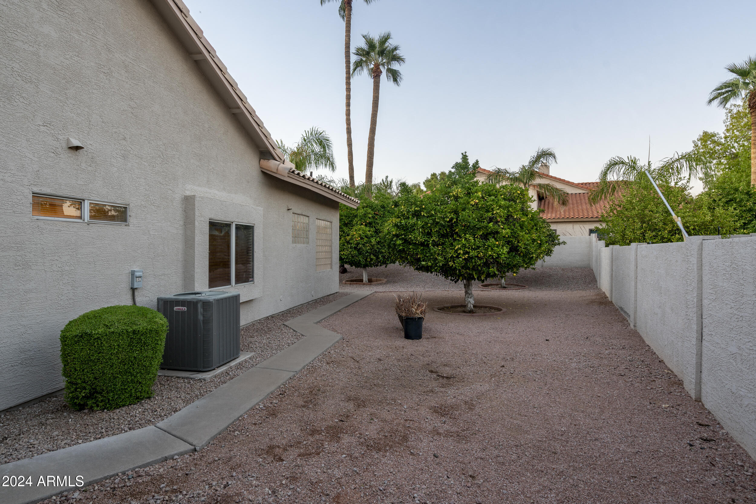 6232 E MONTE CRISTO Avenue