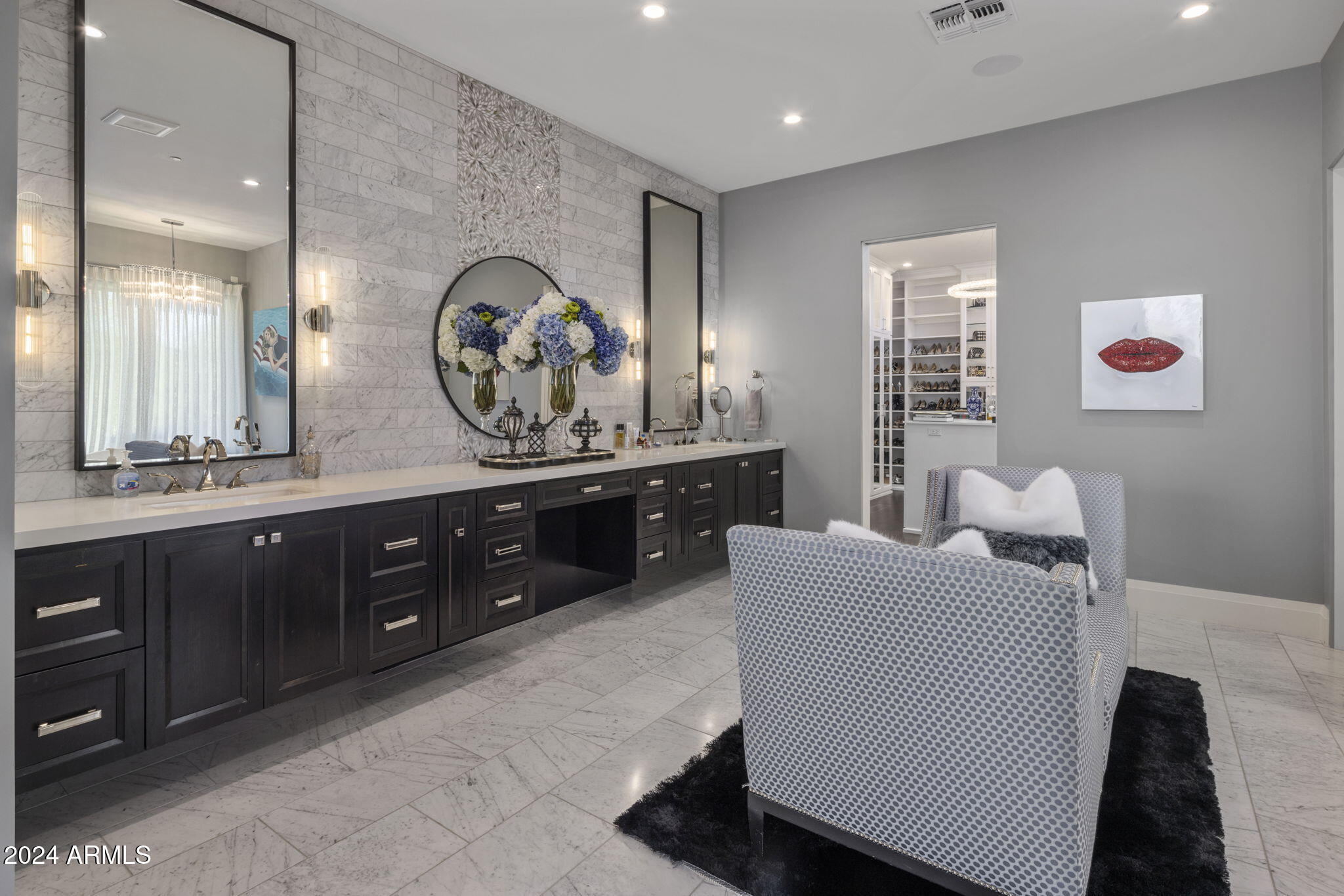 10284 E RUNNING DEER Trail