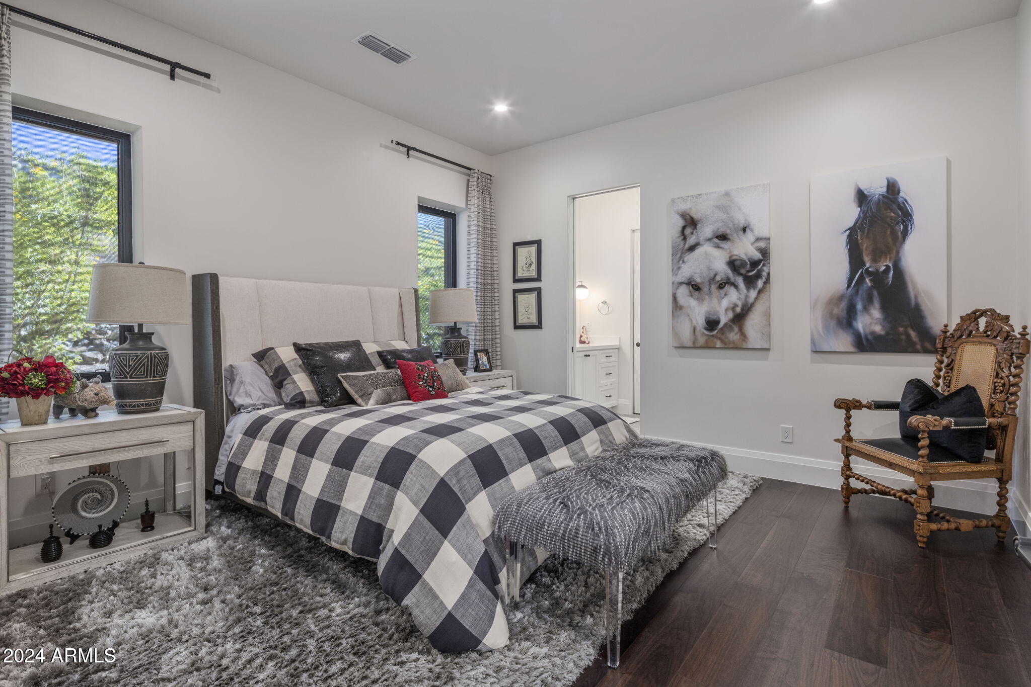 10284 E RUNNING DEER Trail