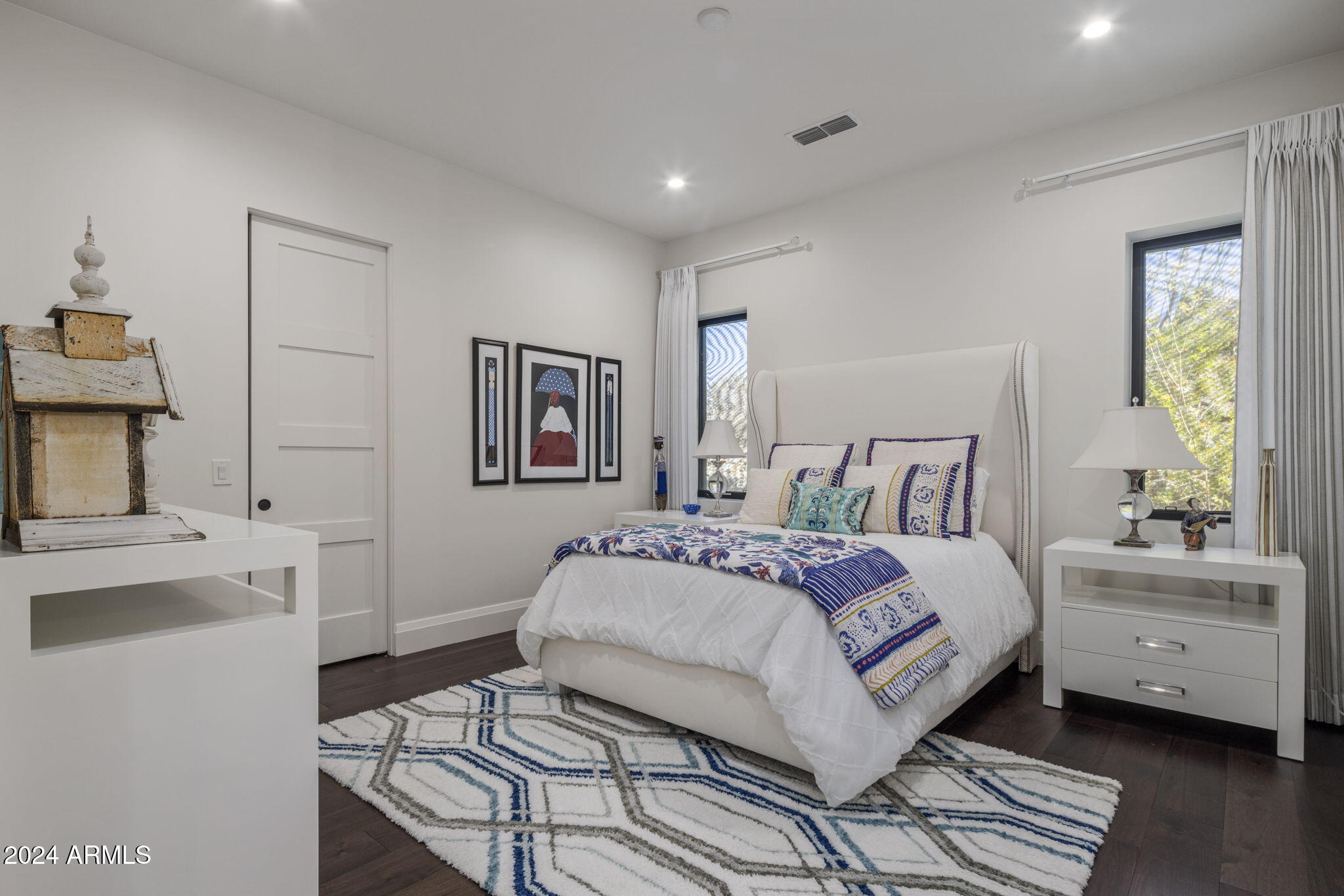 10284 E RUNNING DEER Trail