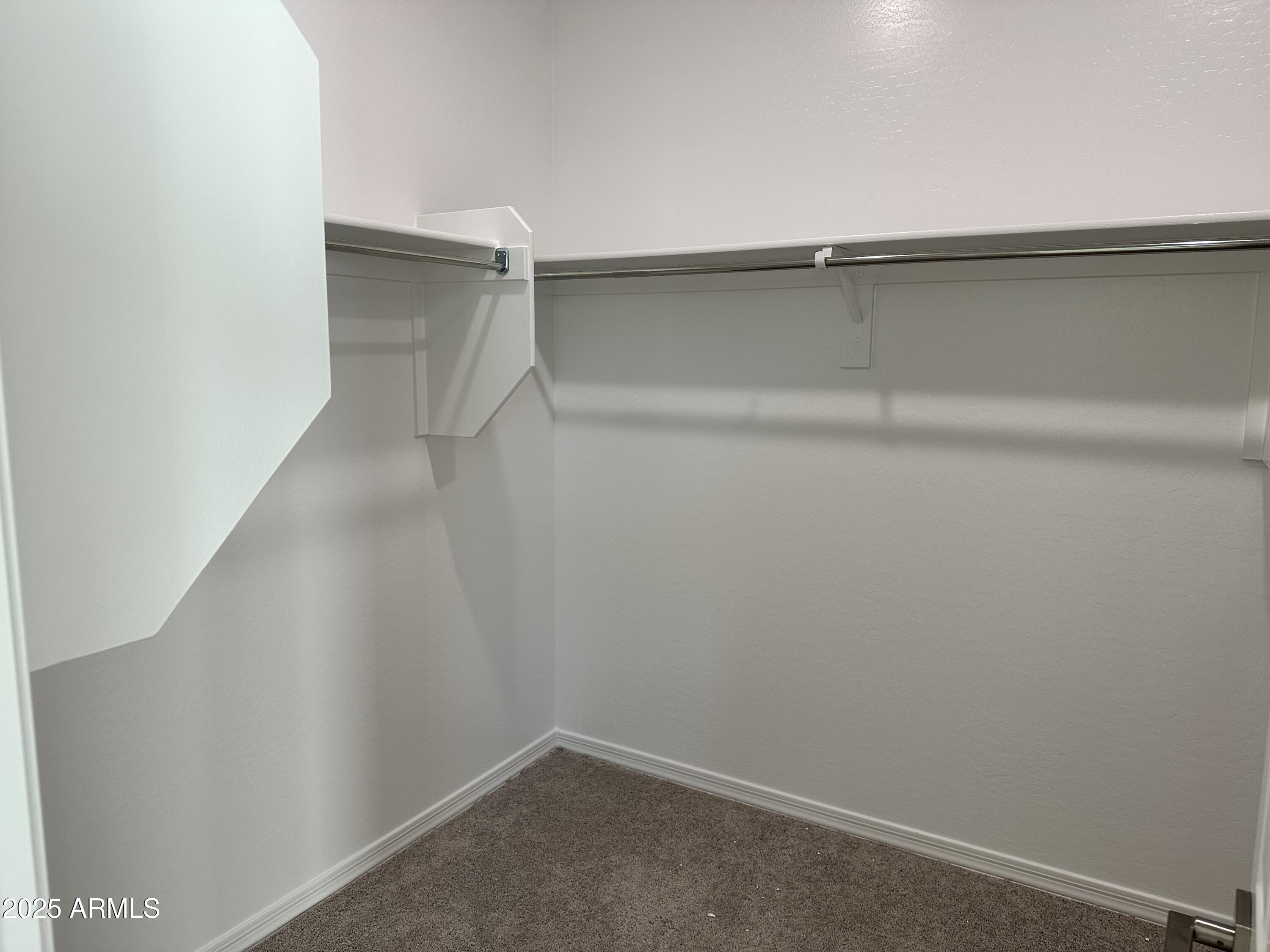 5607 W SUMMERSIDE Road