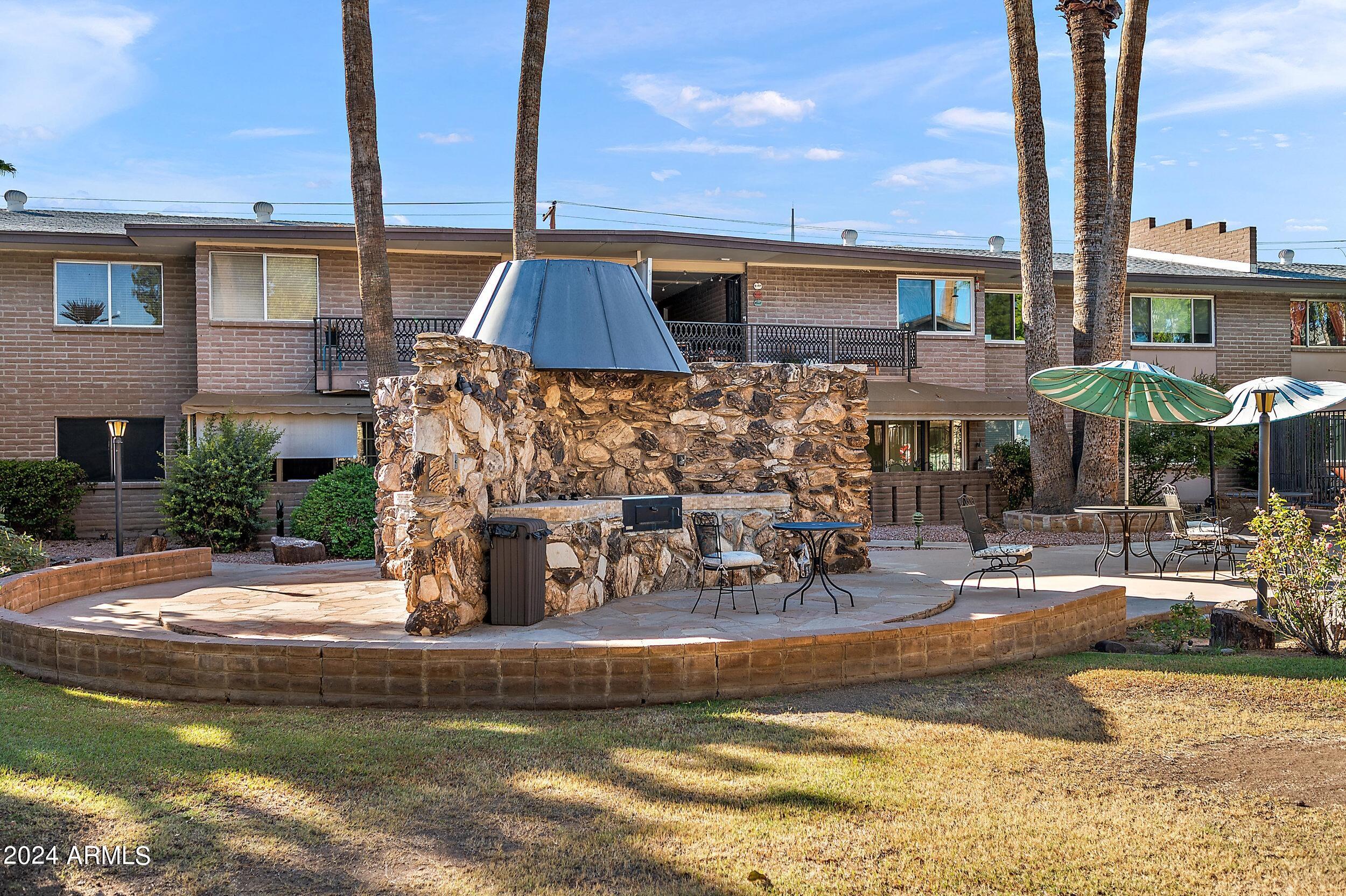 1901 E MISSOURI Avenue # 220