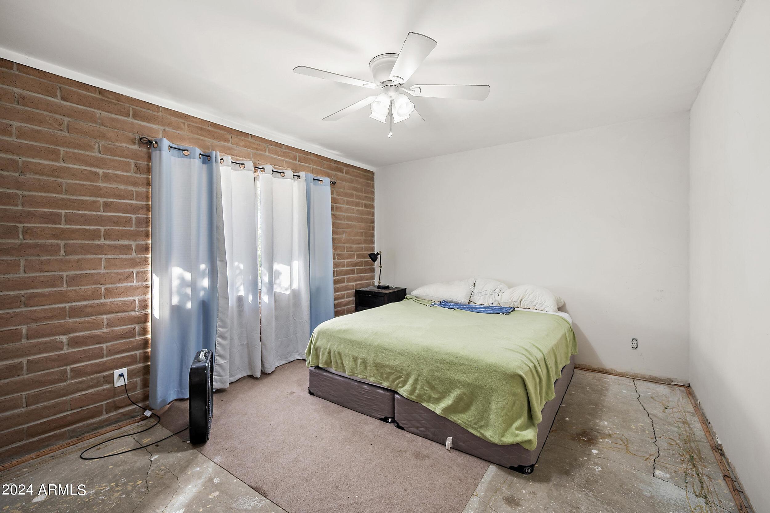 1901 E MISSOURI Avenue # 220