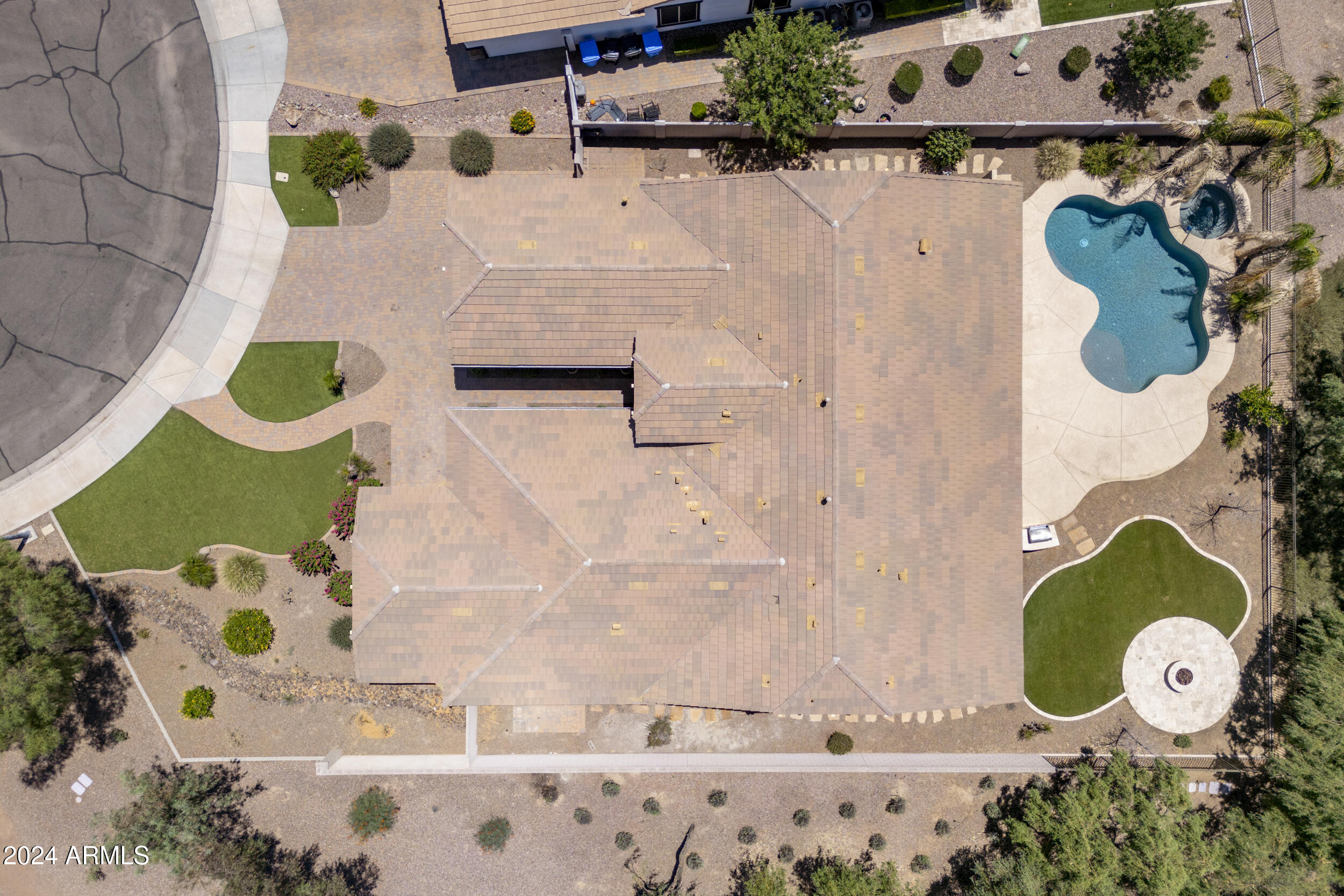 5100 S Leisure Court