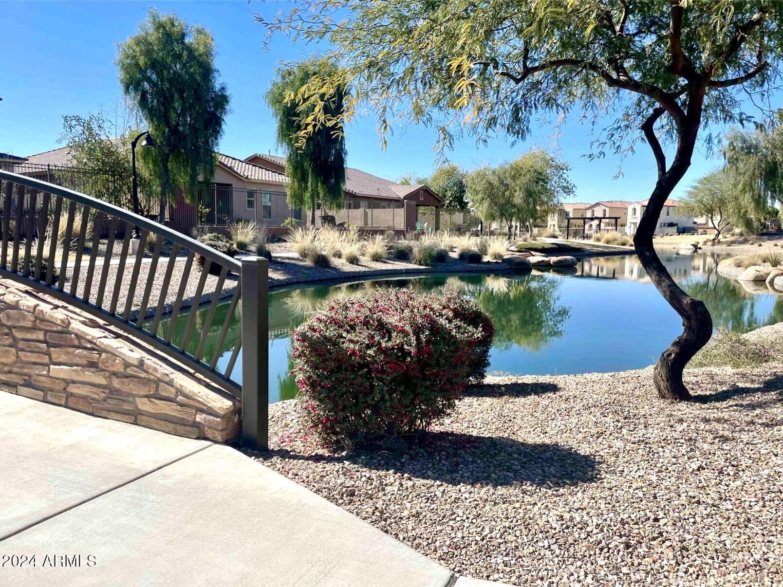 5100 S Leisure Court