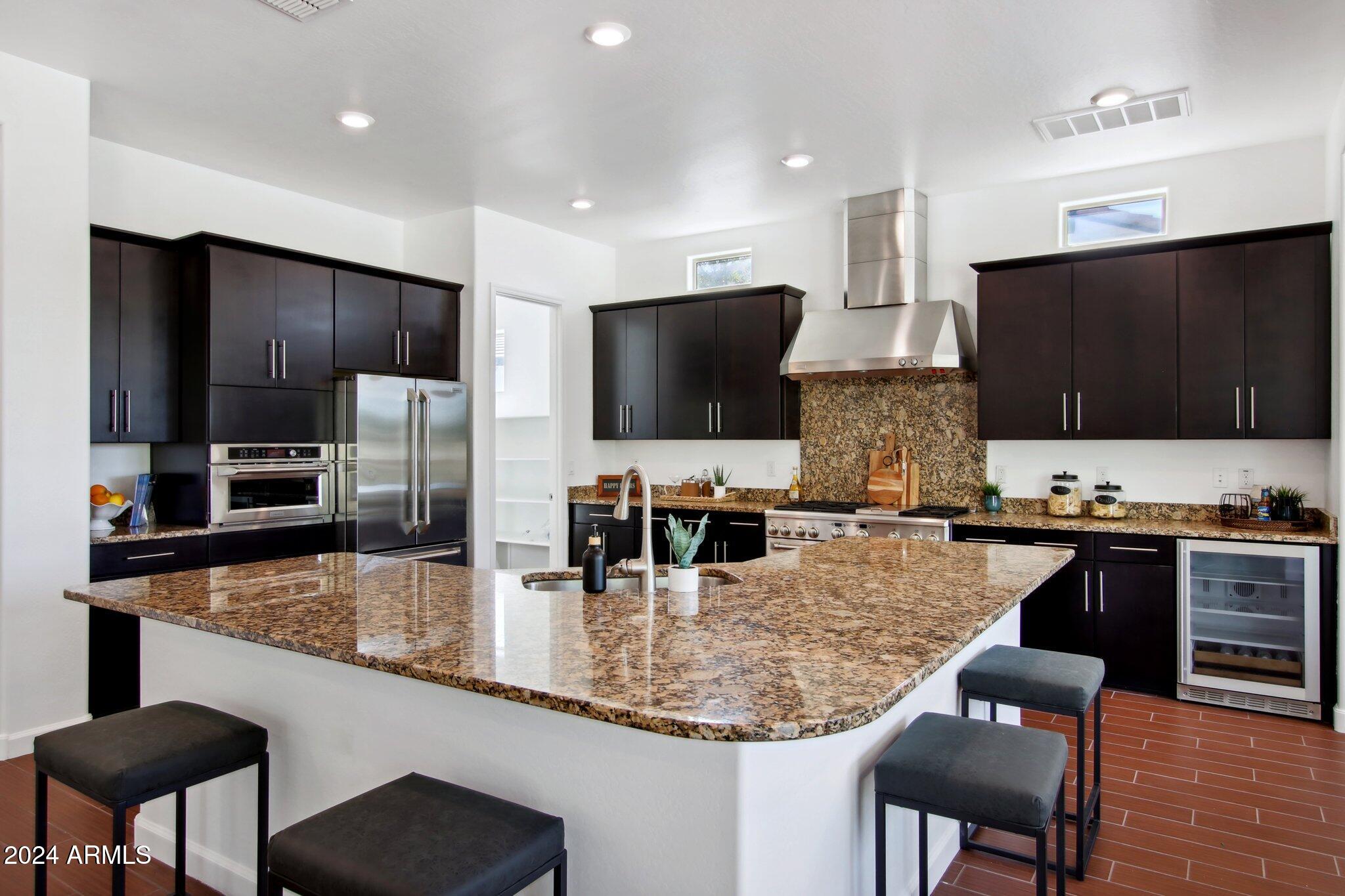 5100 S Leisure Court