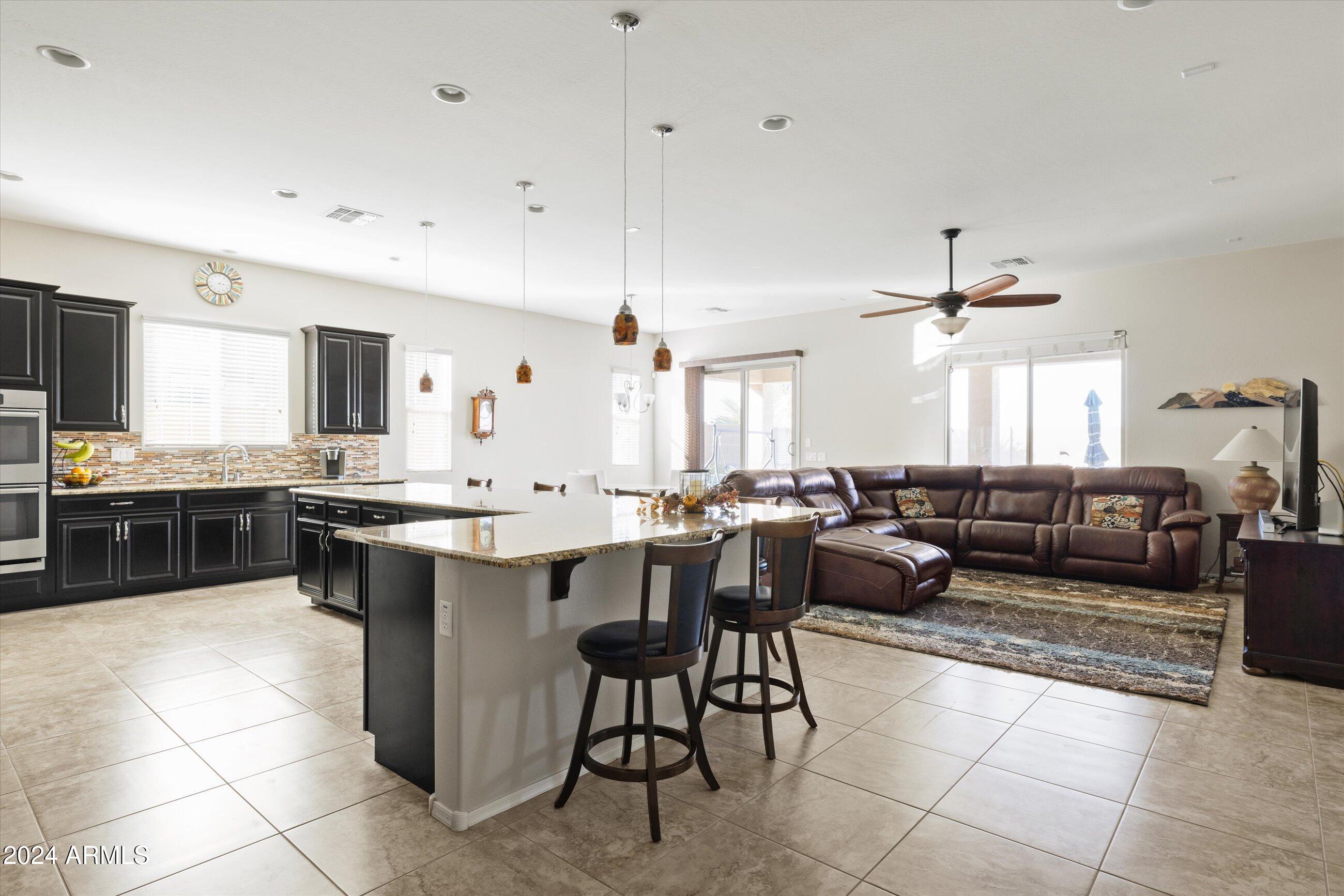 15832 W FILLMORE Street