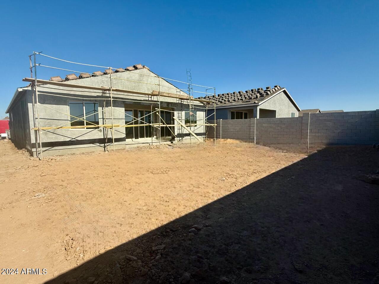 2309 E WAGON WHEEL Lane