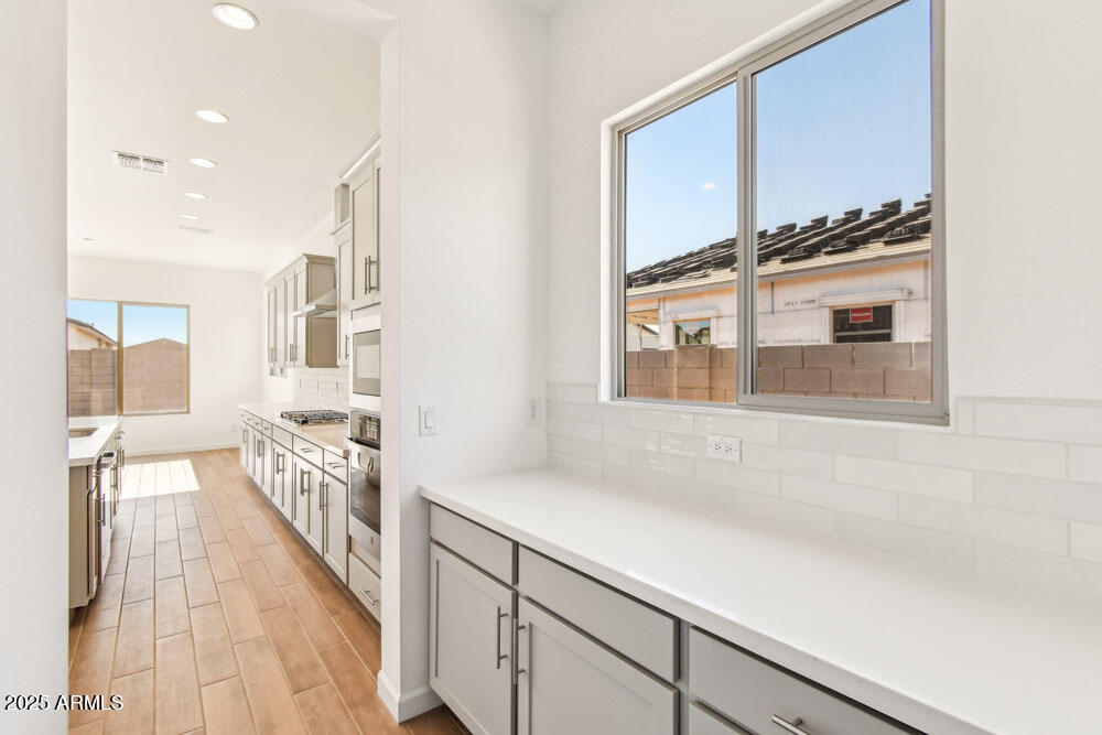 11465 E UTOPIA Avenue