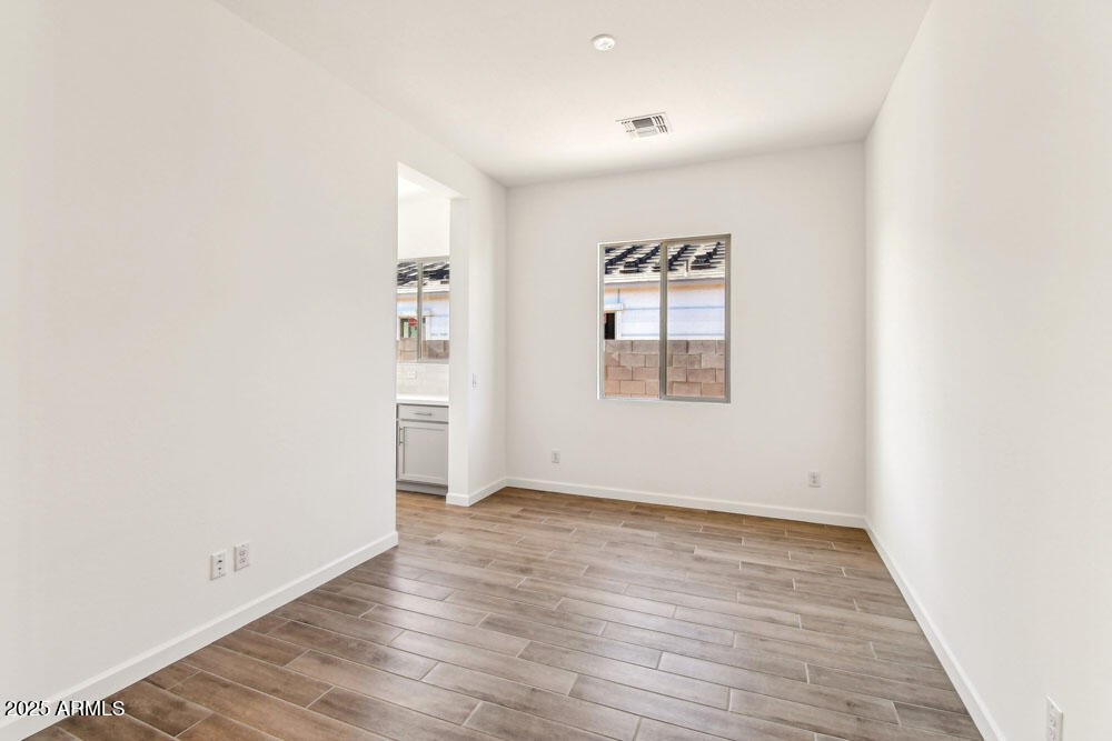 11465 E UTOPIA Avenue