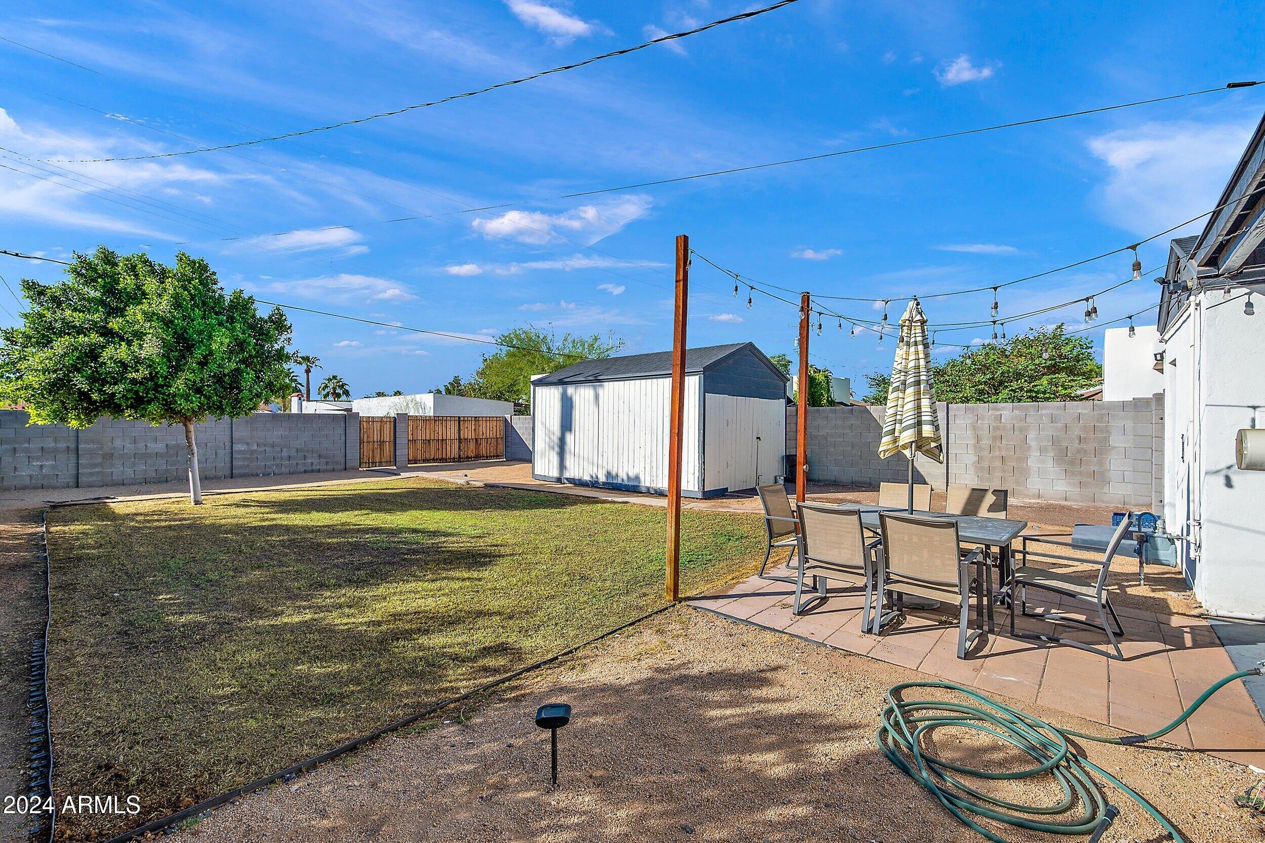 1505 W LYNWOOD Street