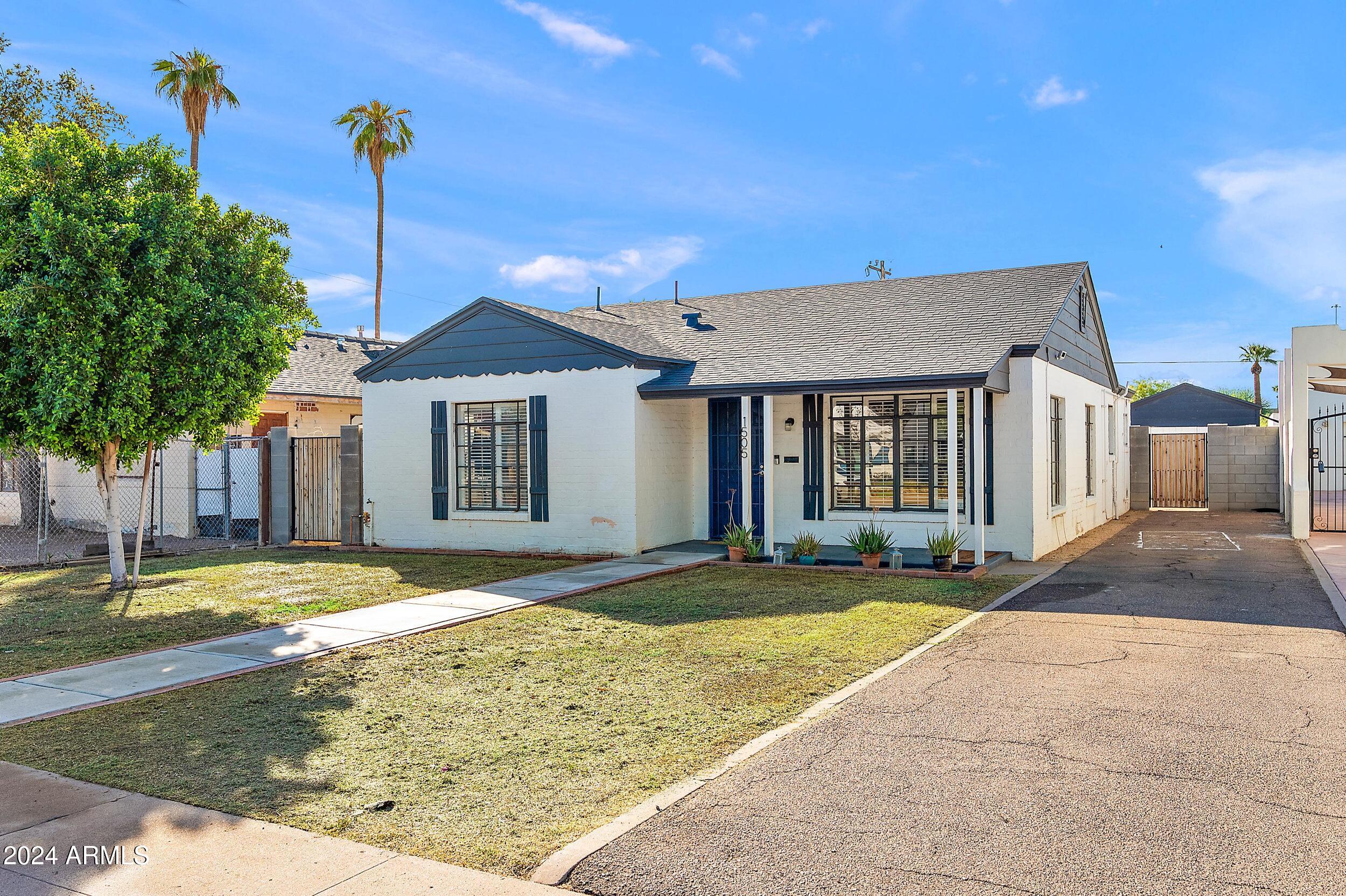 1505 W LYNWOOD Street