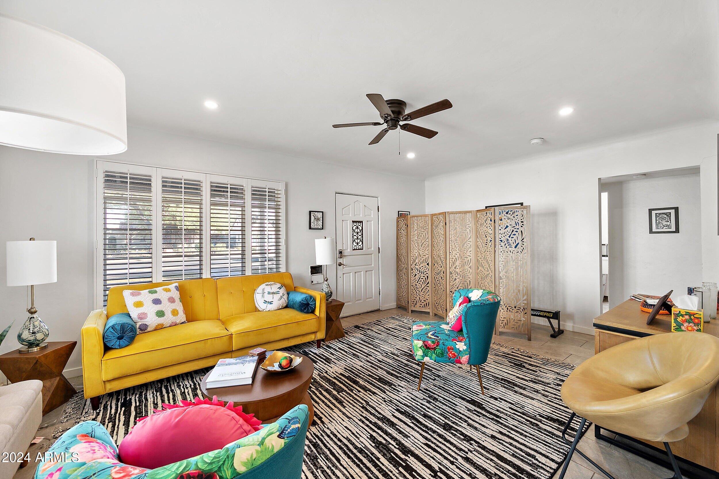 1505 W LYNWOOD Street