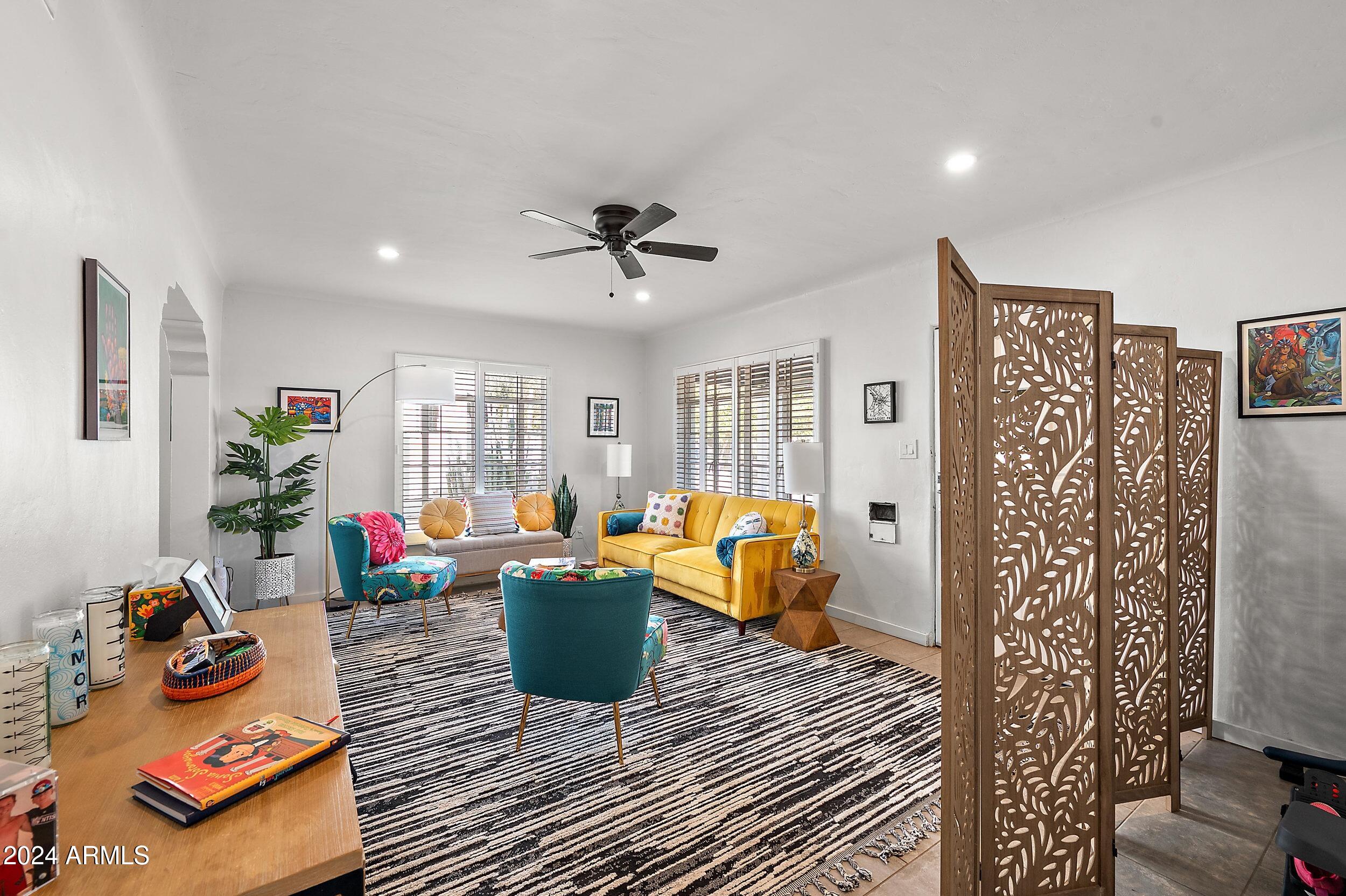 1505 W LYNWOOD Street