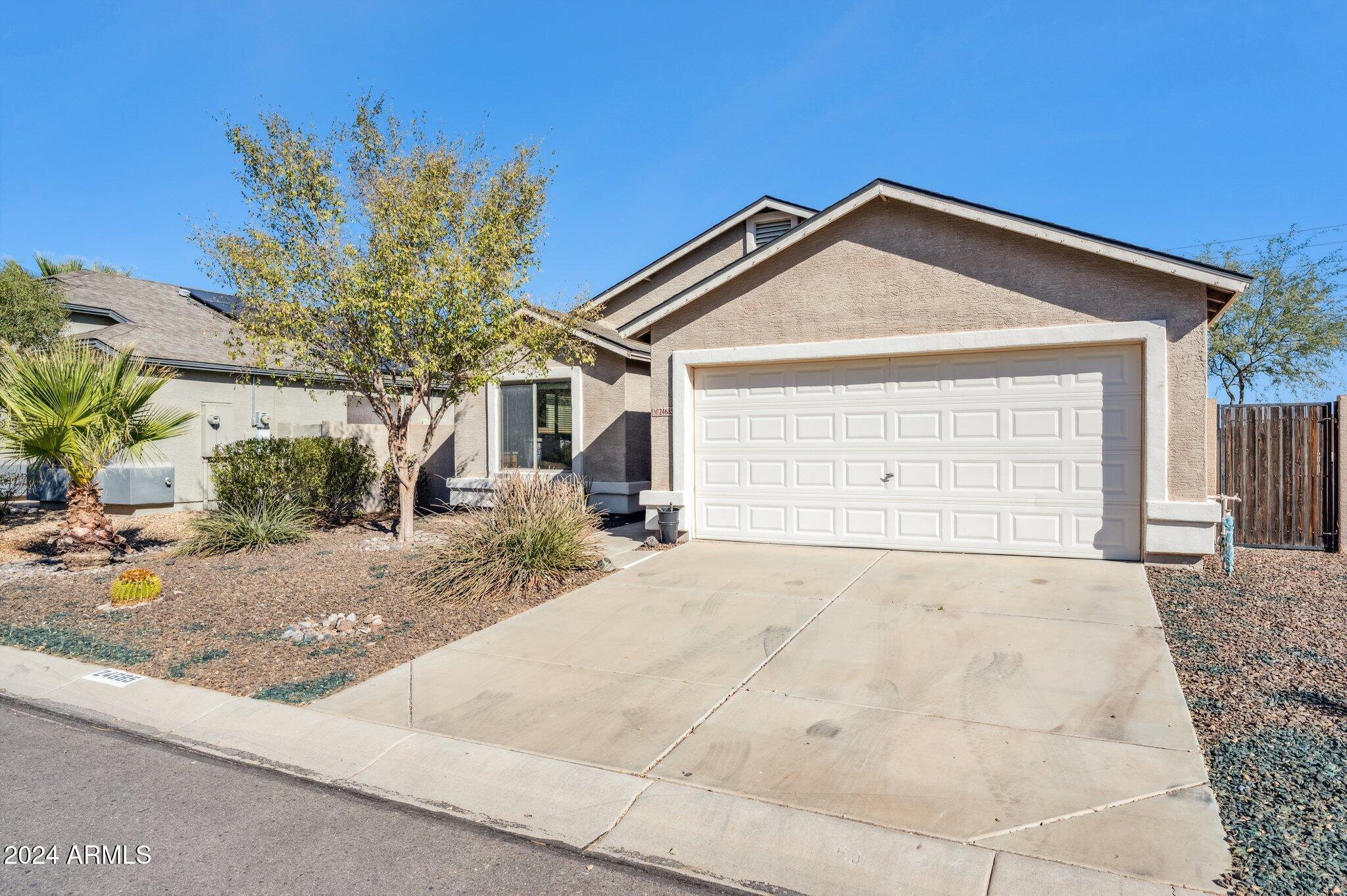 24685 N LOST DUTCHMAN Way