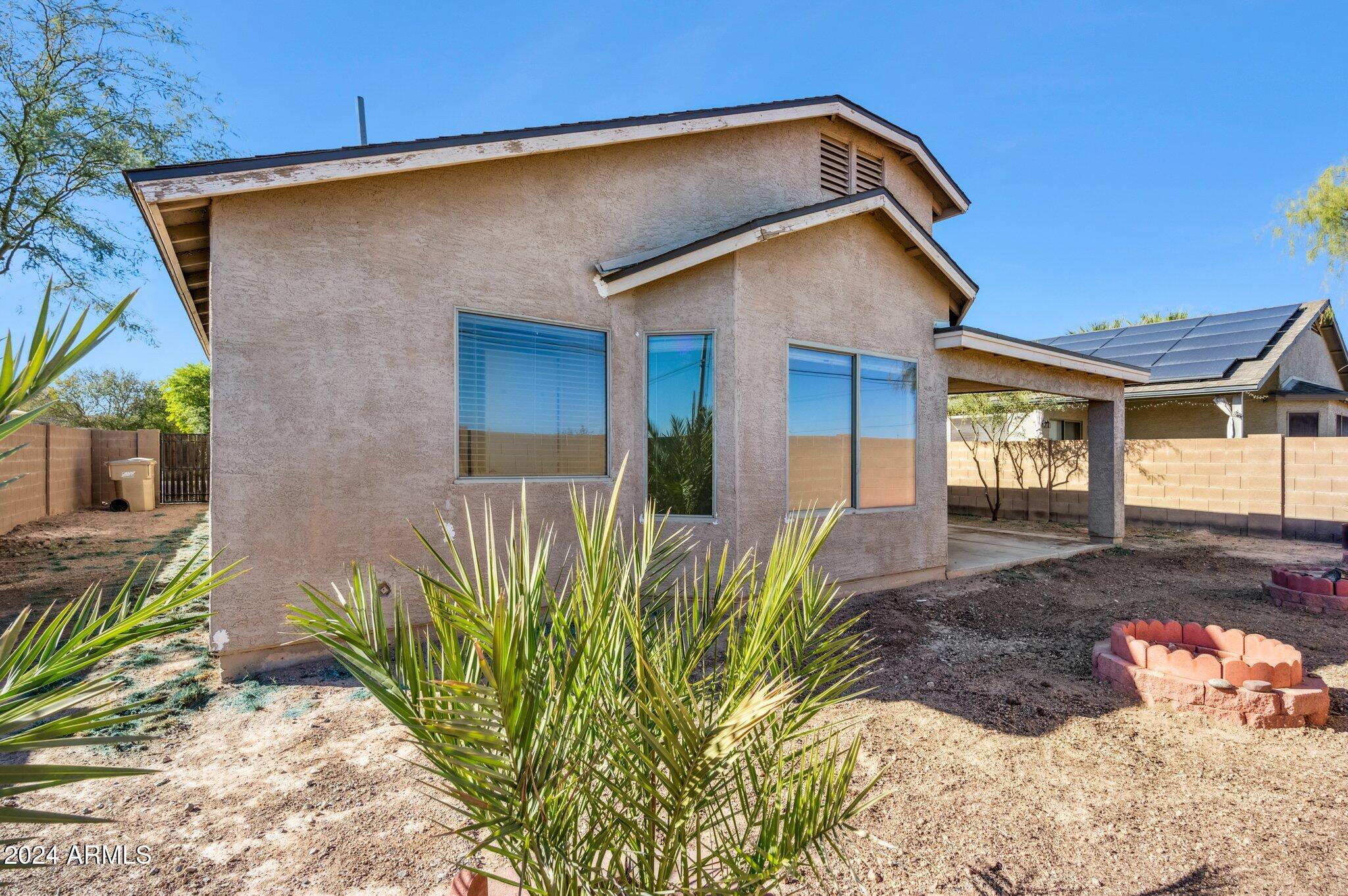 24685 N LOST DUTCHMAN Way