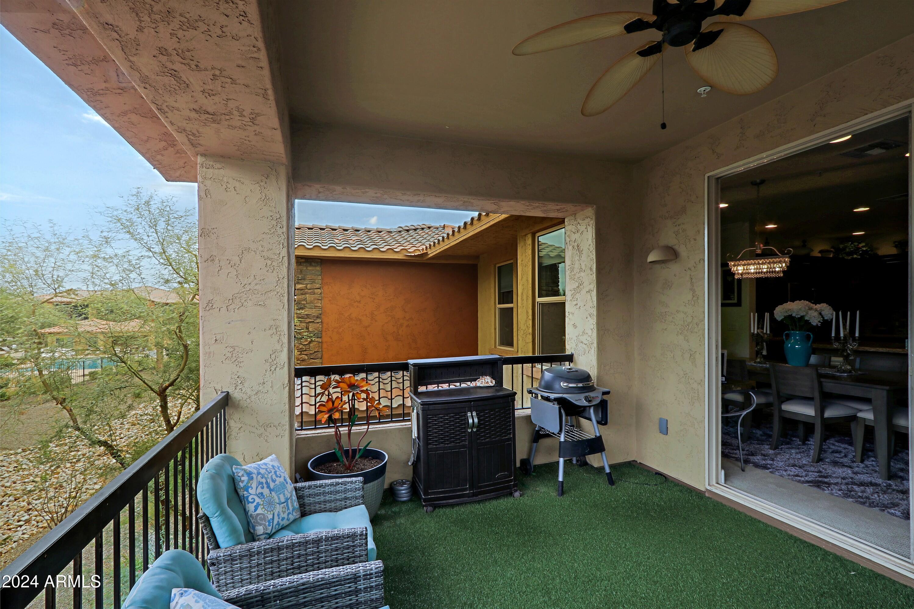 2425 W BRONCO BUTTE Trail # 2058