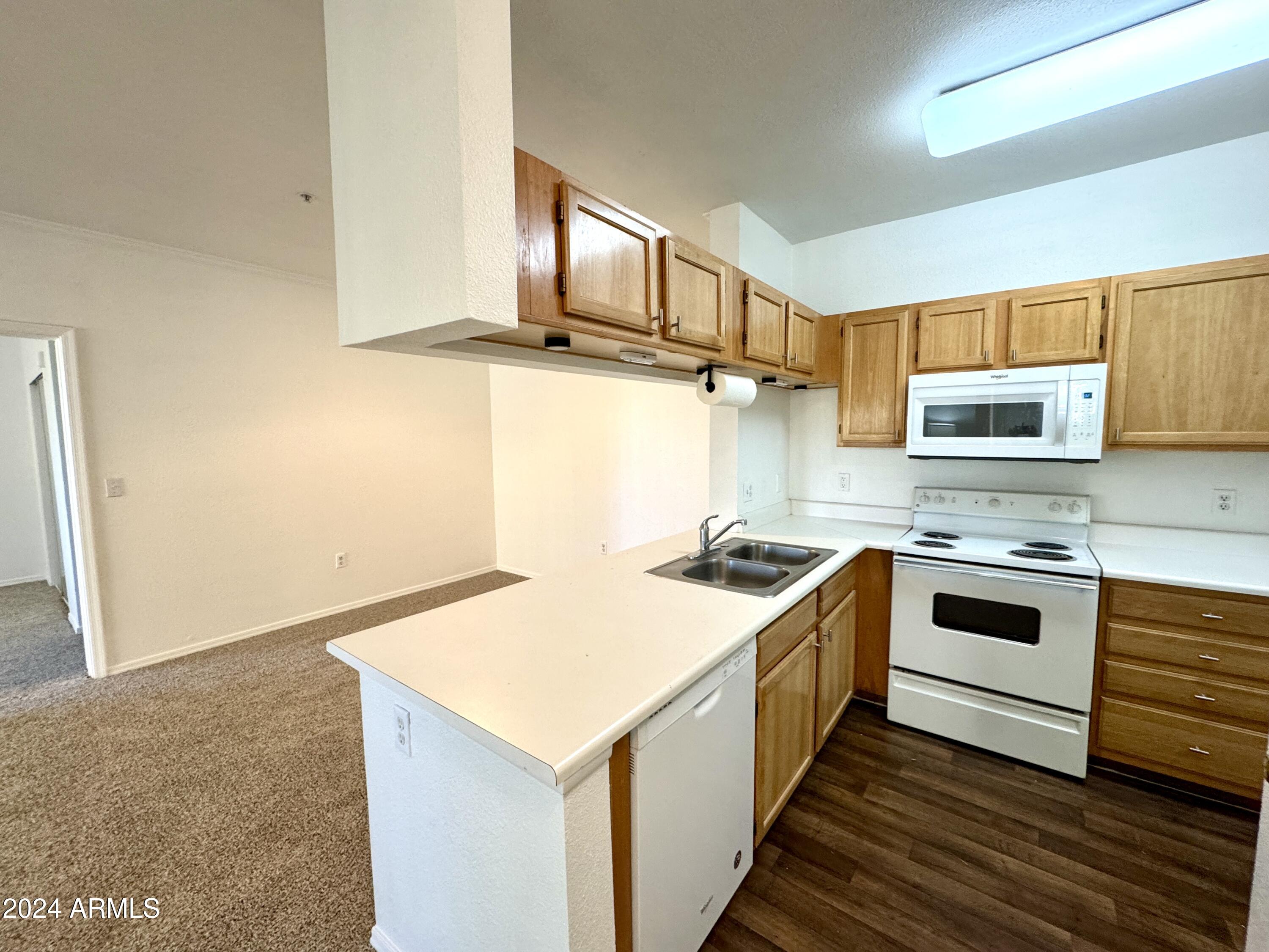 5401 E VAN BUREN Street # 2019