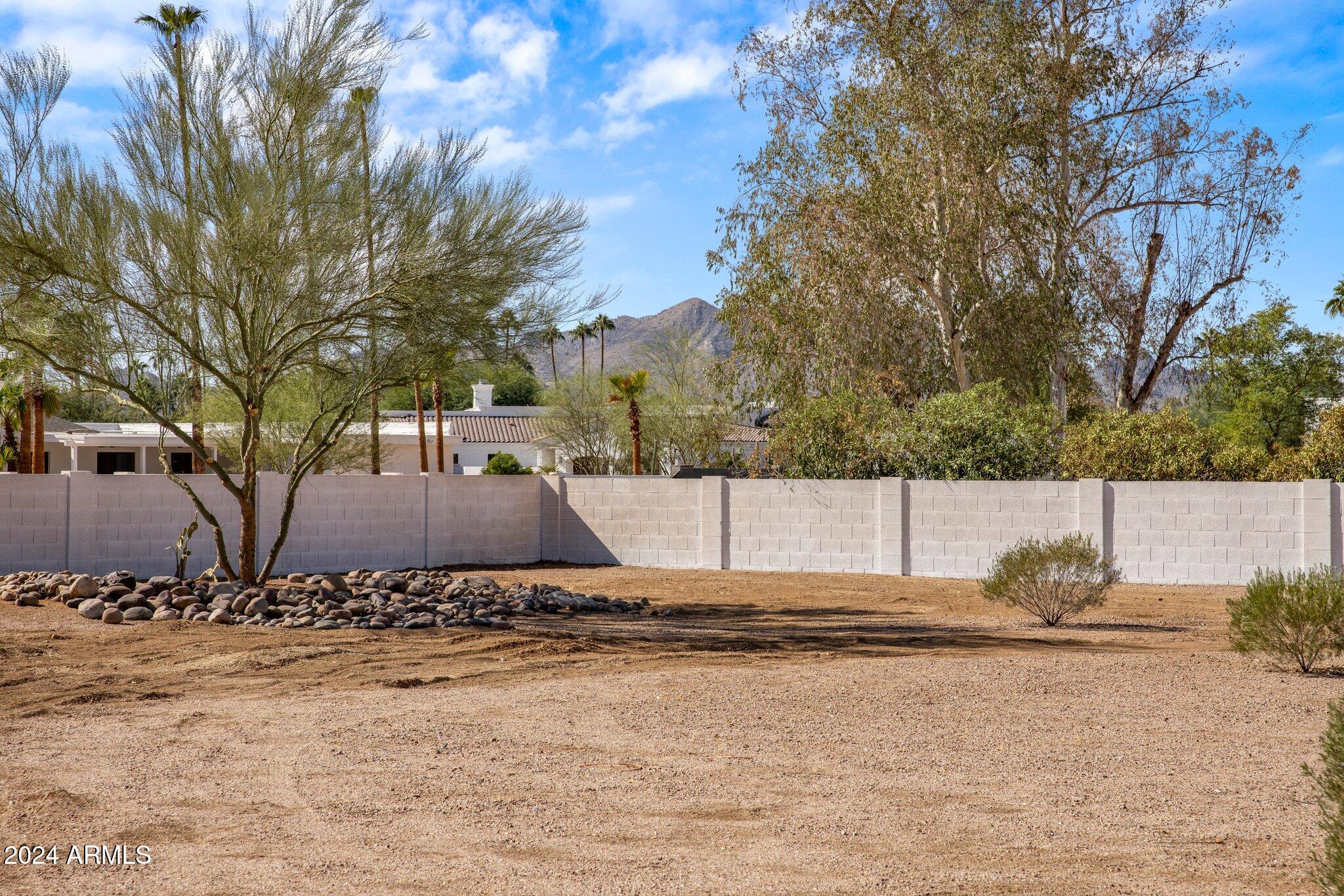 6145 E GOLD DUST Avenue