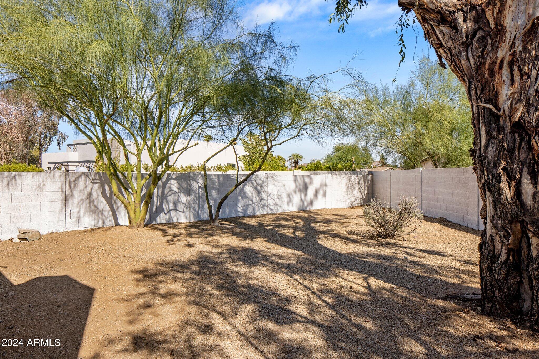 6145 E GOLD DUST Avenue