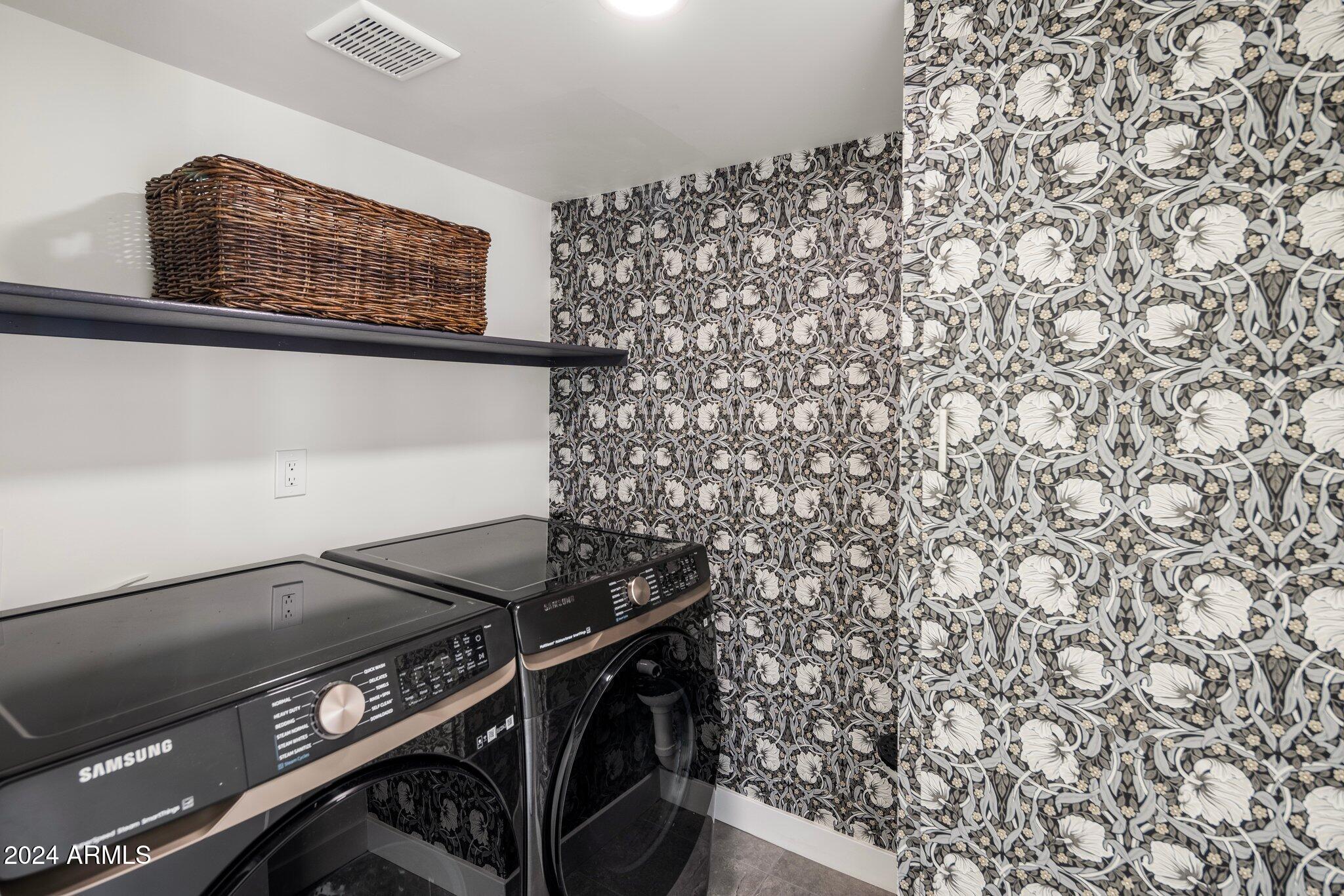 6145 E GOLD DUST Avenue