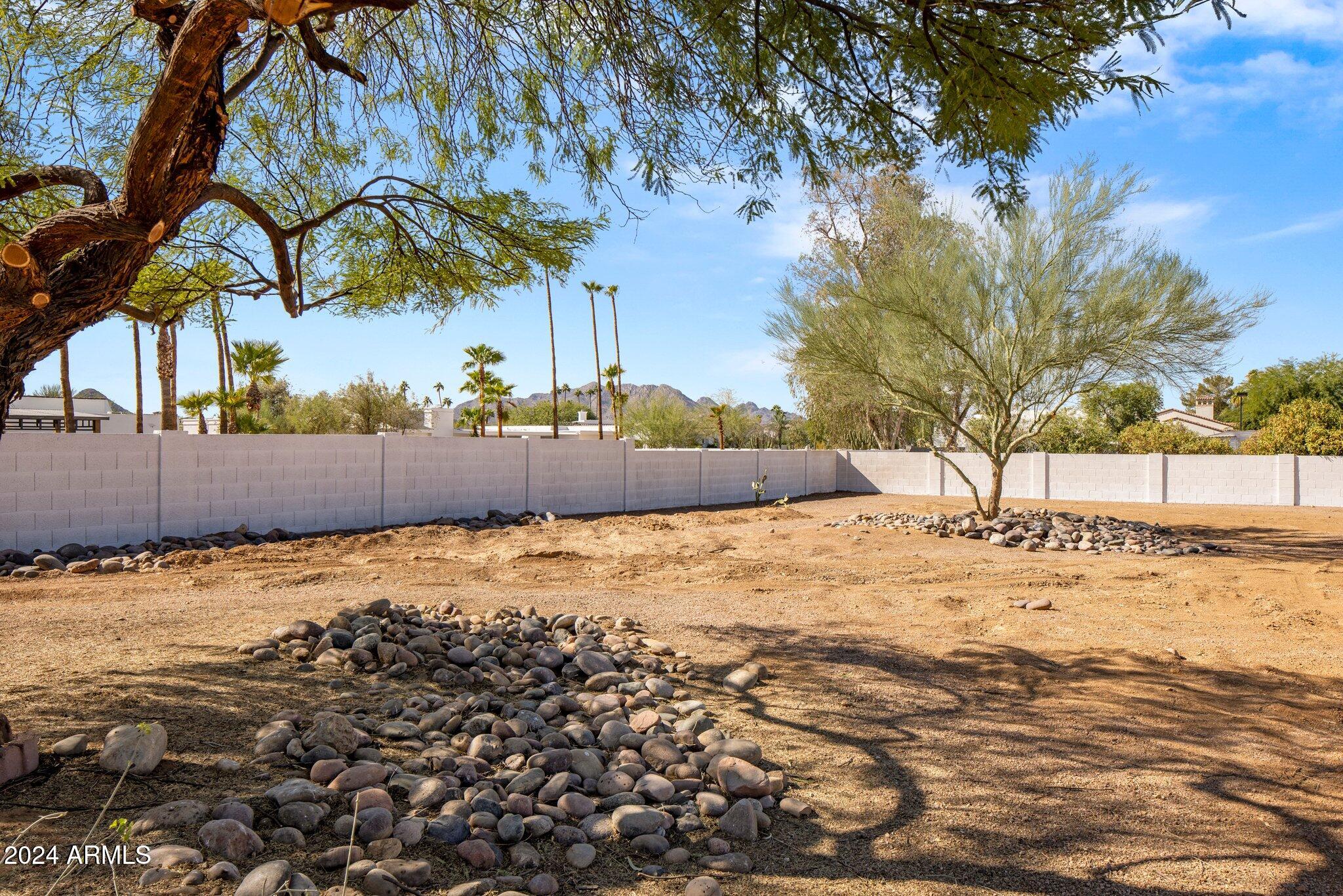 6145 E GOLD DUST Avenue