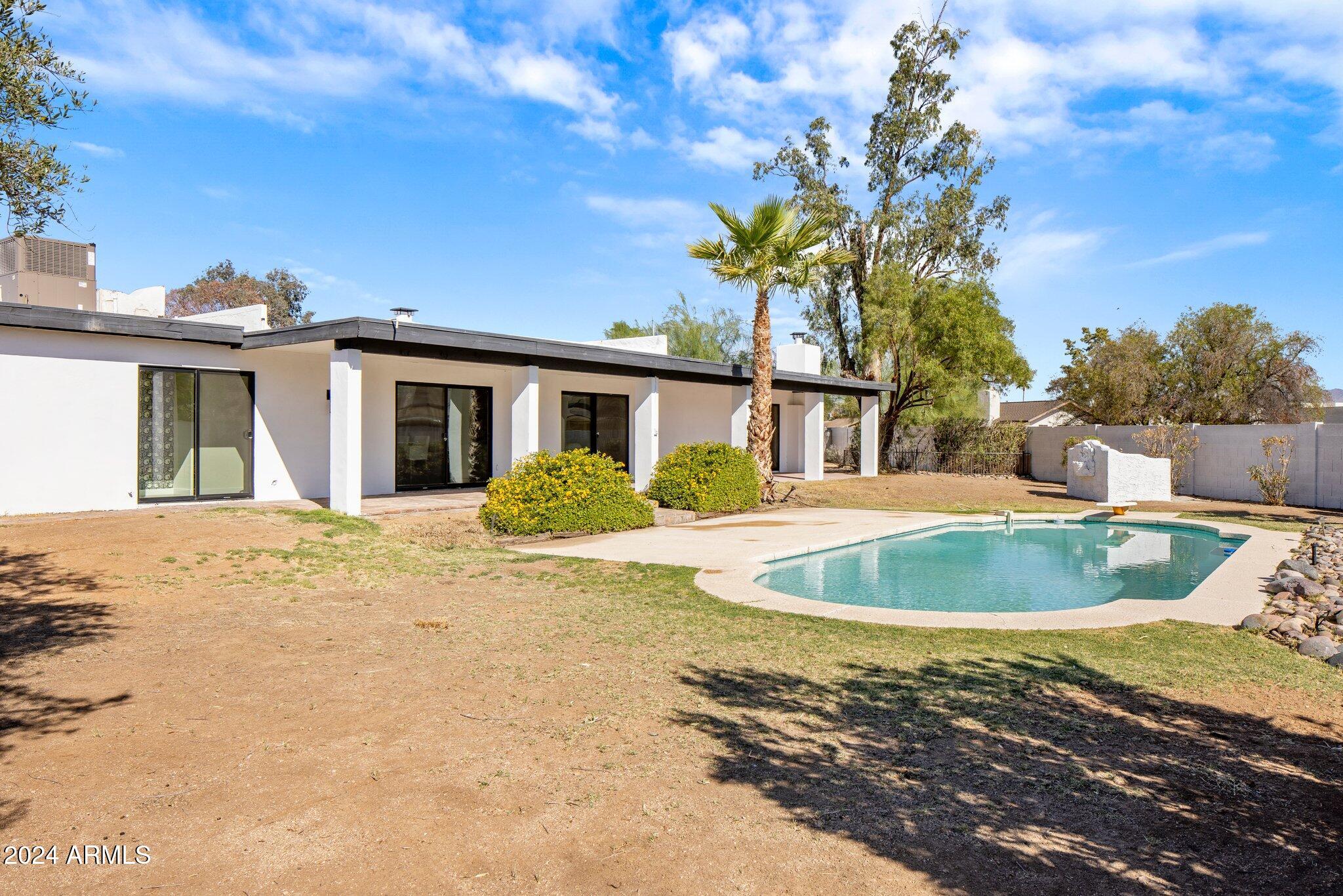 6145 E GOLD DUST Avenue