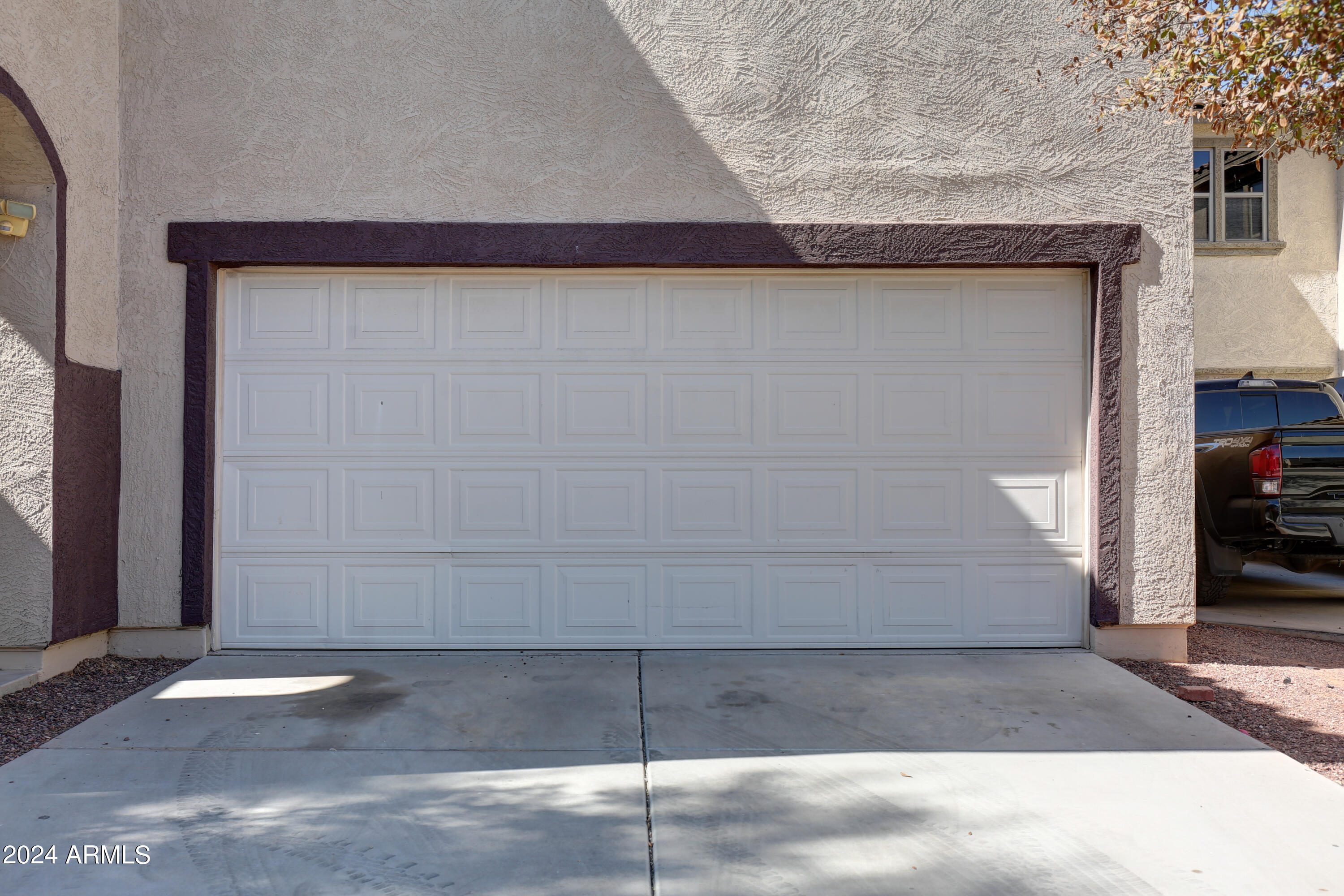 902 N 111TH Drive