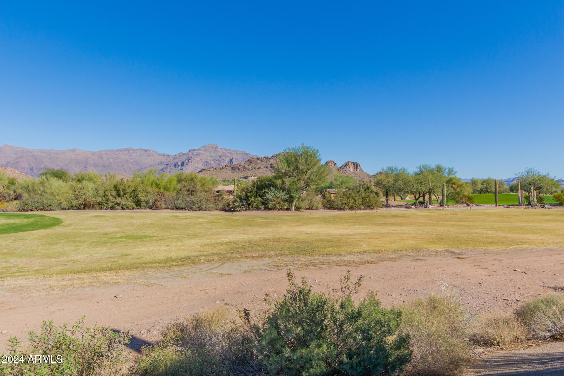 8310 E GREENVIEW Drive