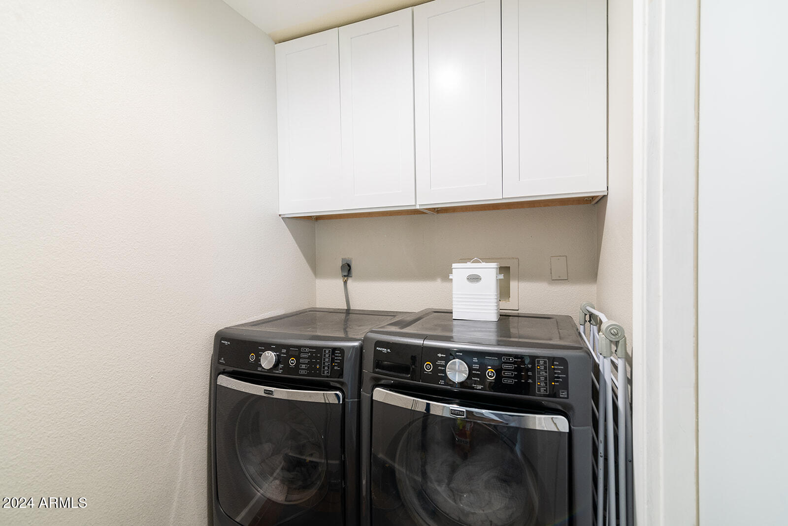 2826 E Sylvia Street