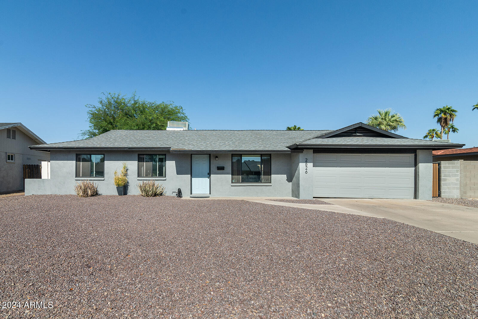 2826 E Sylvia Street