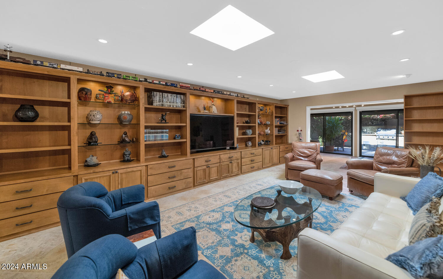 6938 E EXETER Boulevard