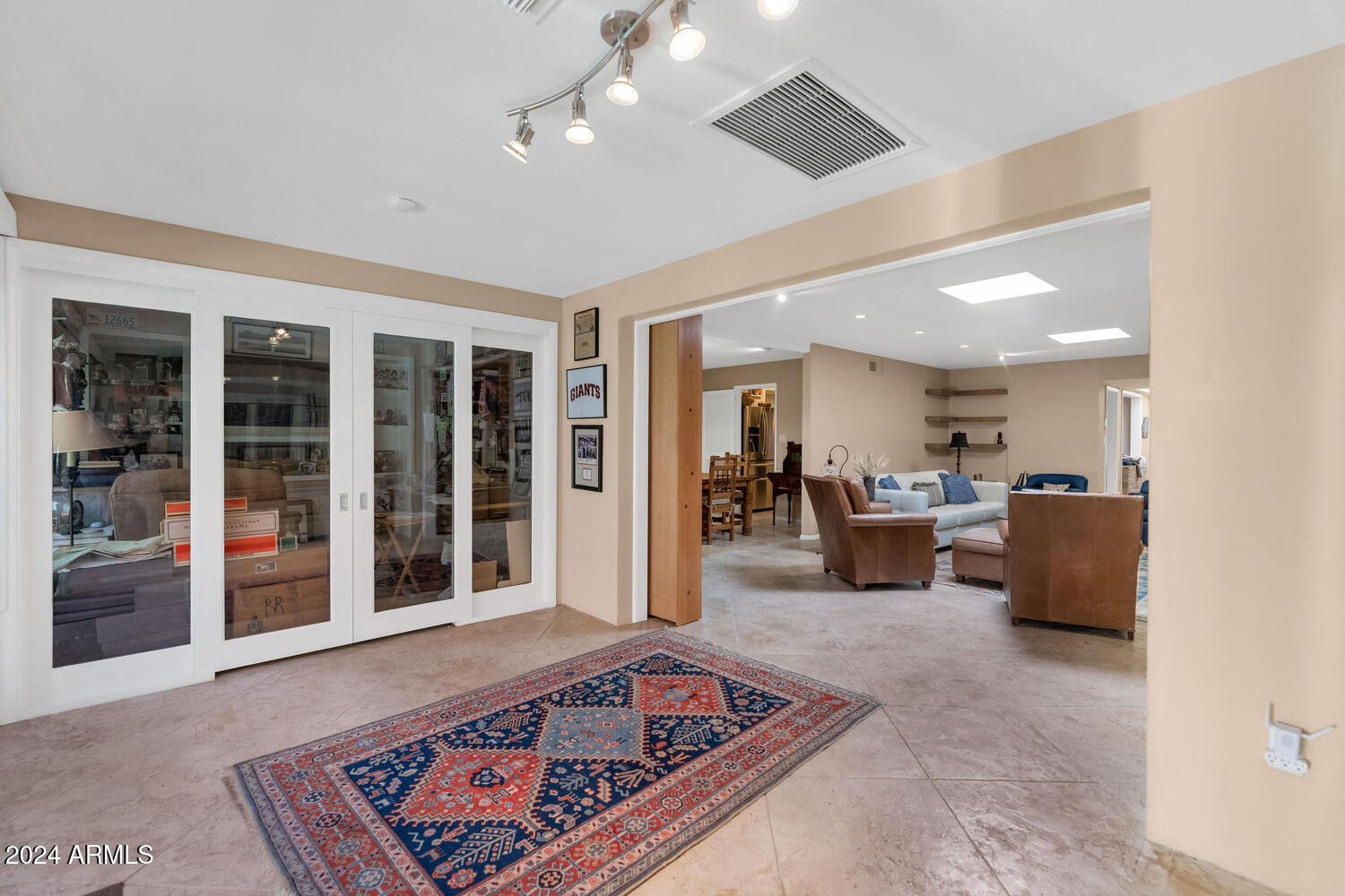 6938 E EXETER Boulevard