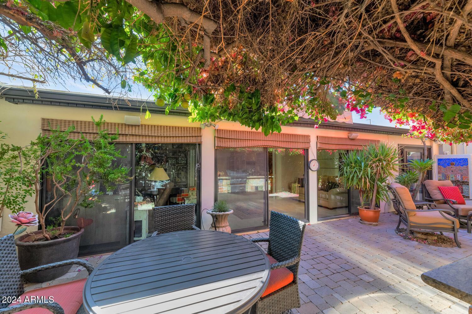 6938 E EXETER Boulevard