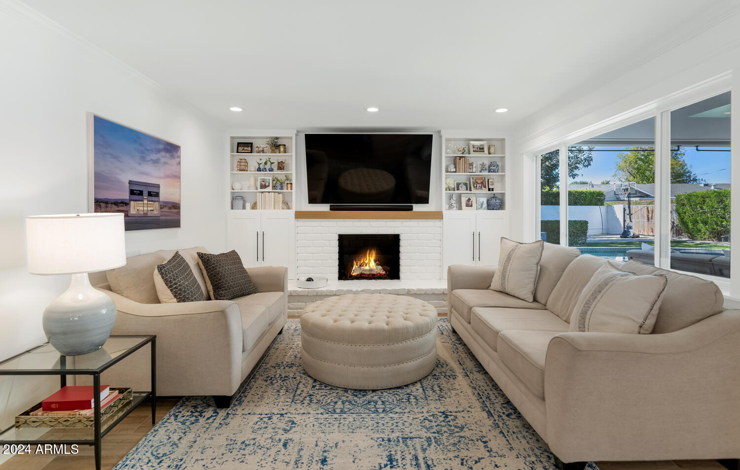 6214 E CALLE ROSA --