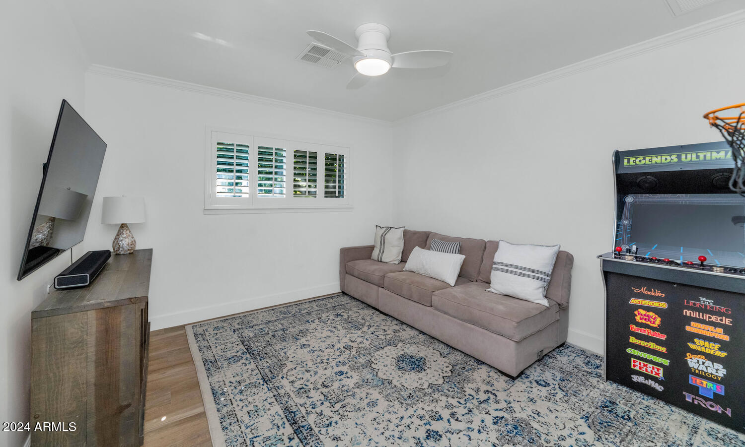 6214 E CALLE ROSA --