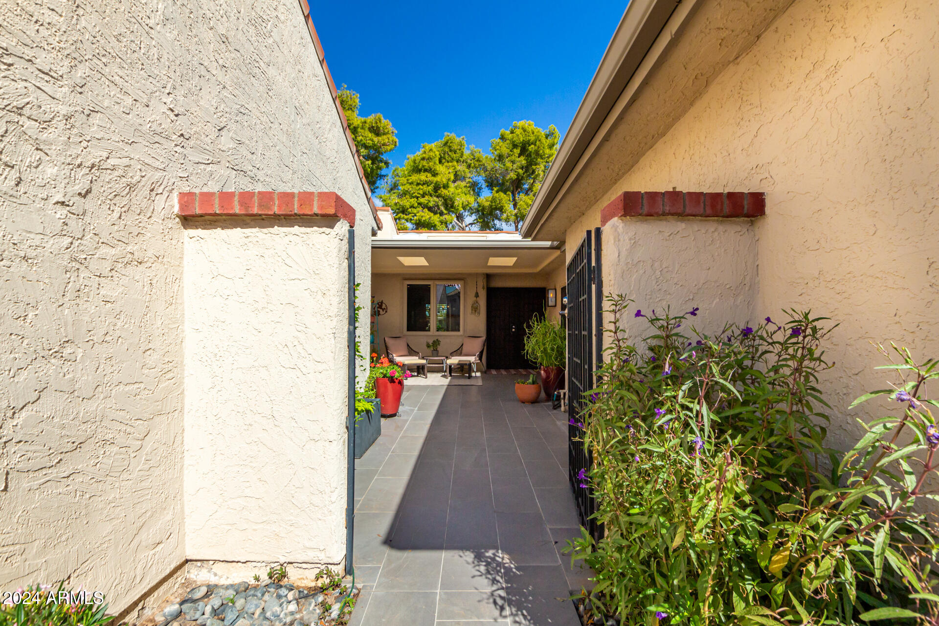 7658 E VISTA Drive