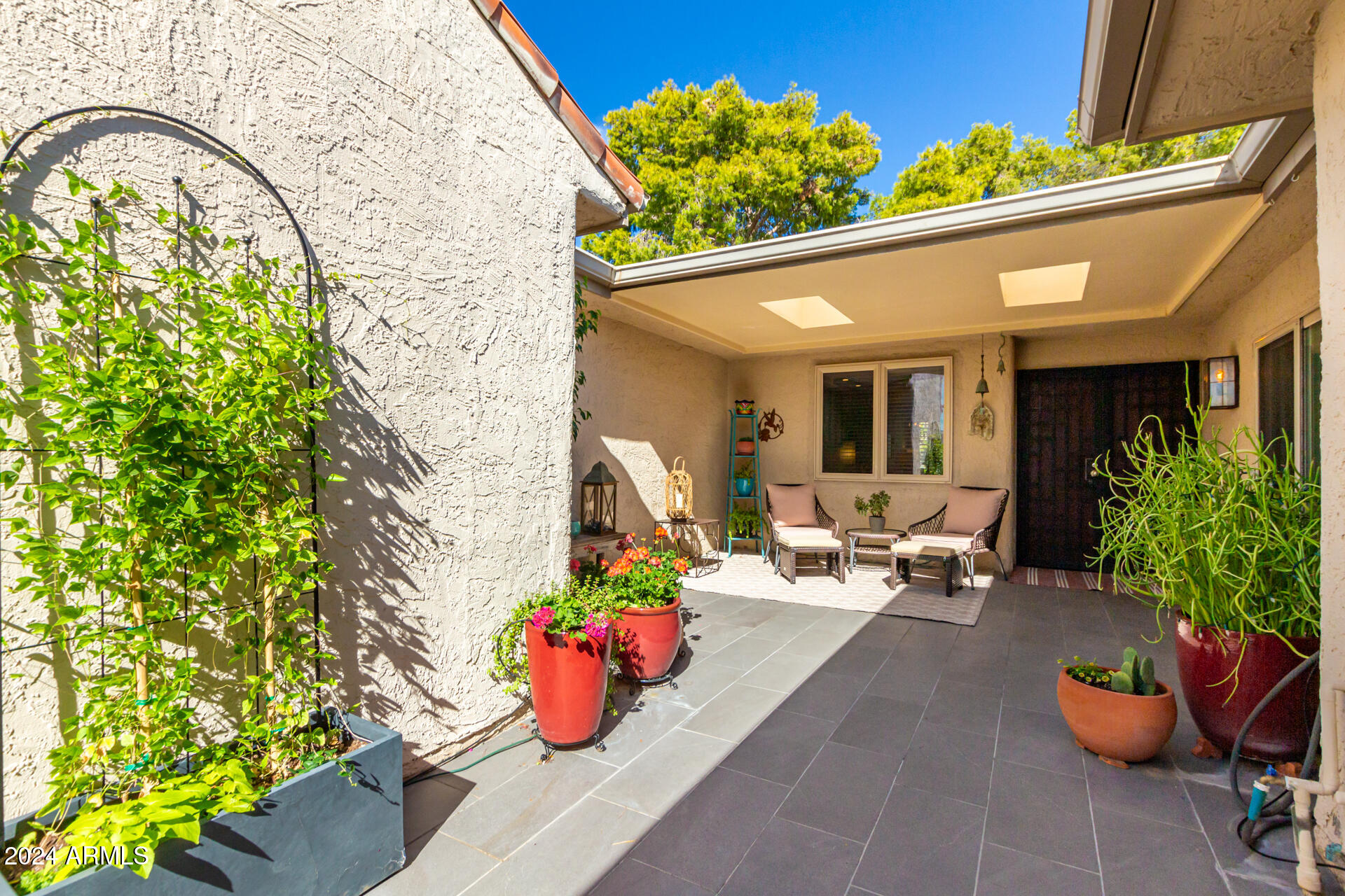 7658 E VISTA Drive