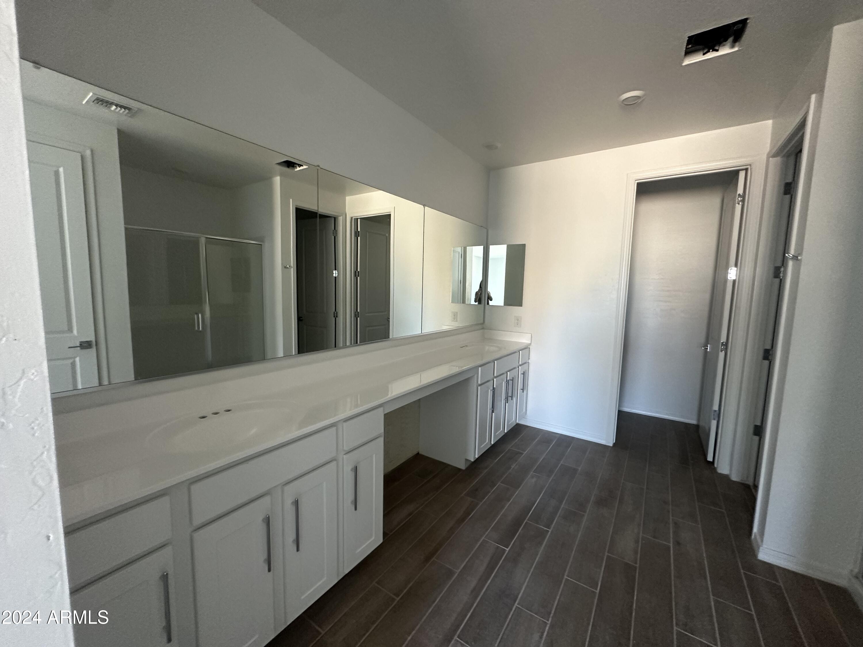 32166 N BUCKARRO Road