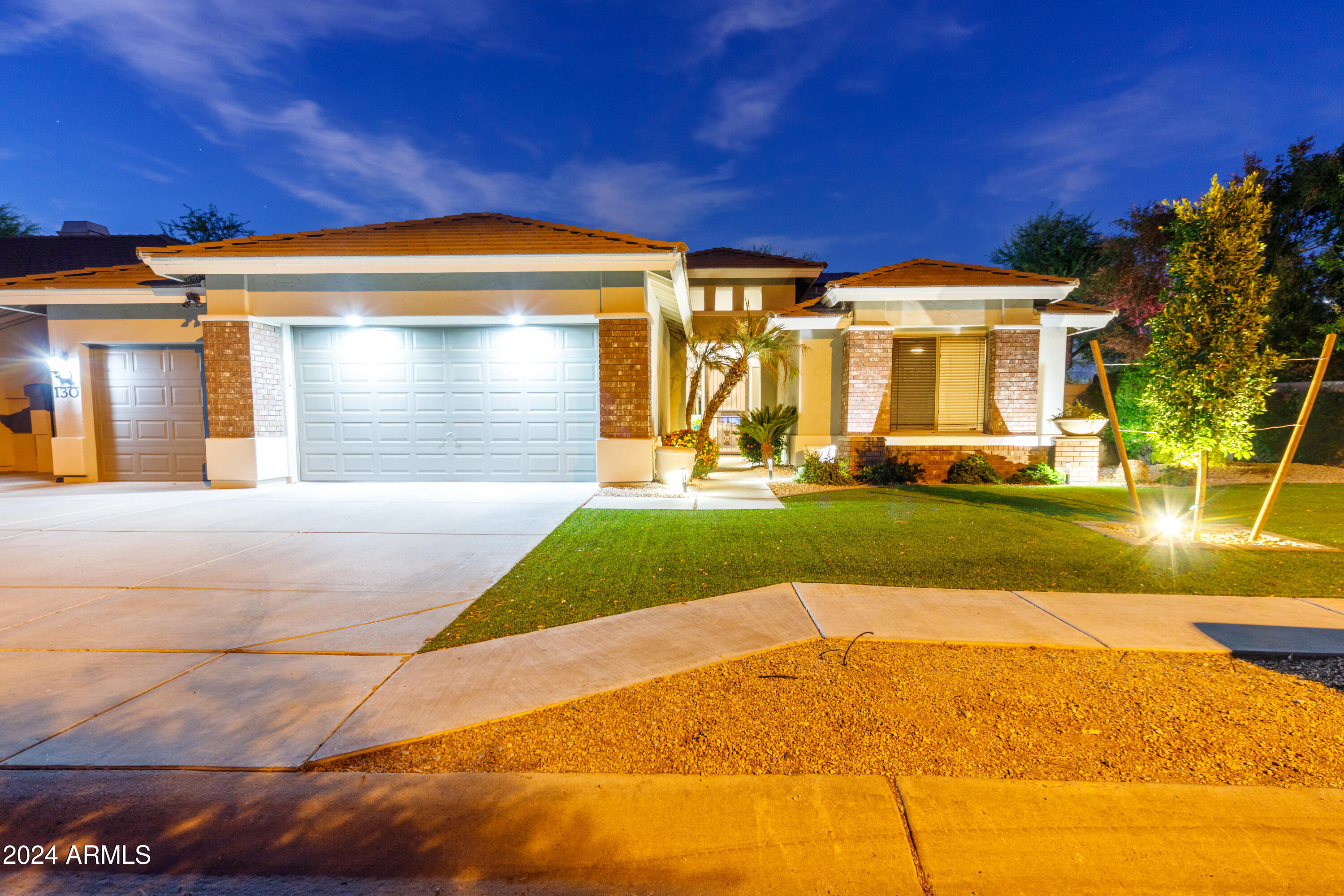 130 W SUNBURST Lane