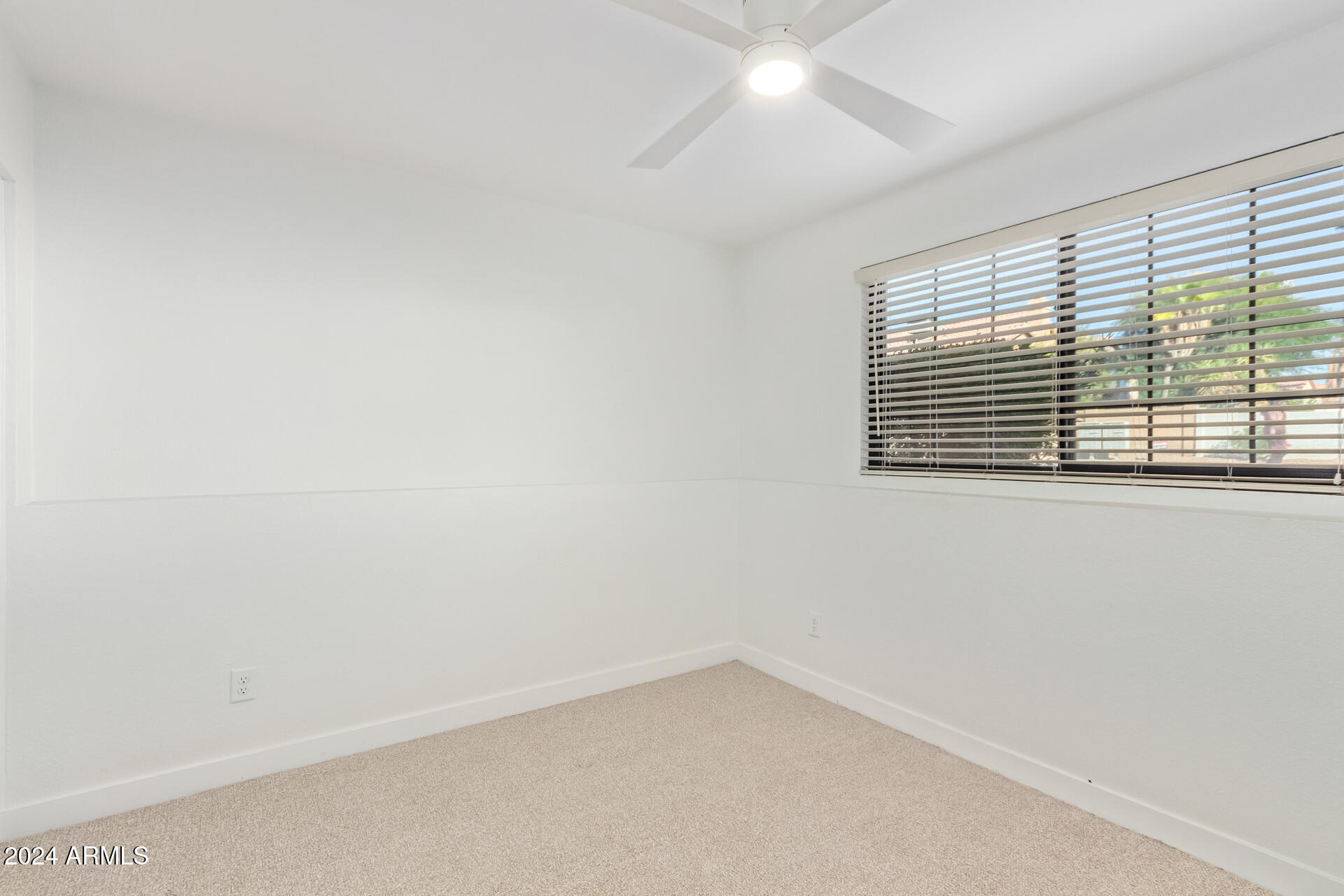 5704 E AIRE LIBRE Avenue # 1094